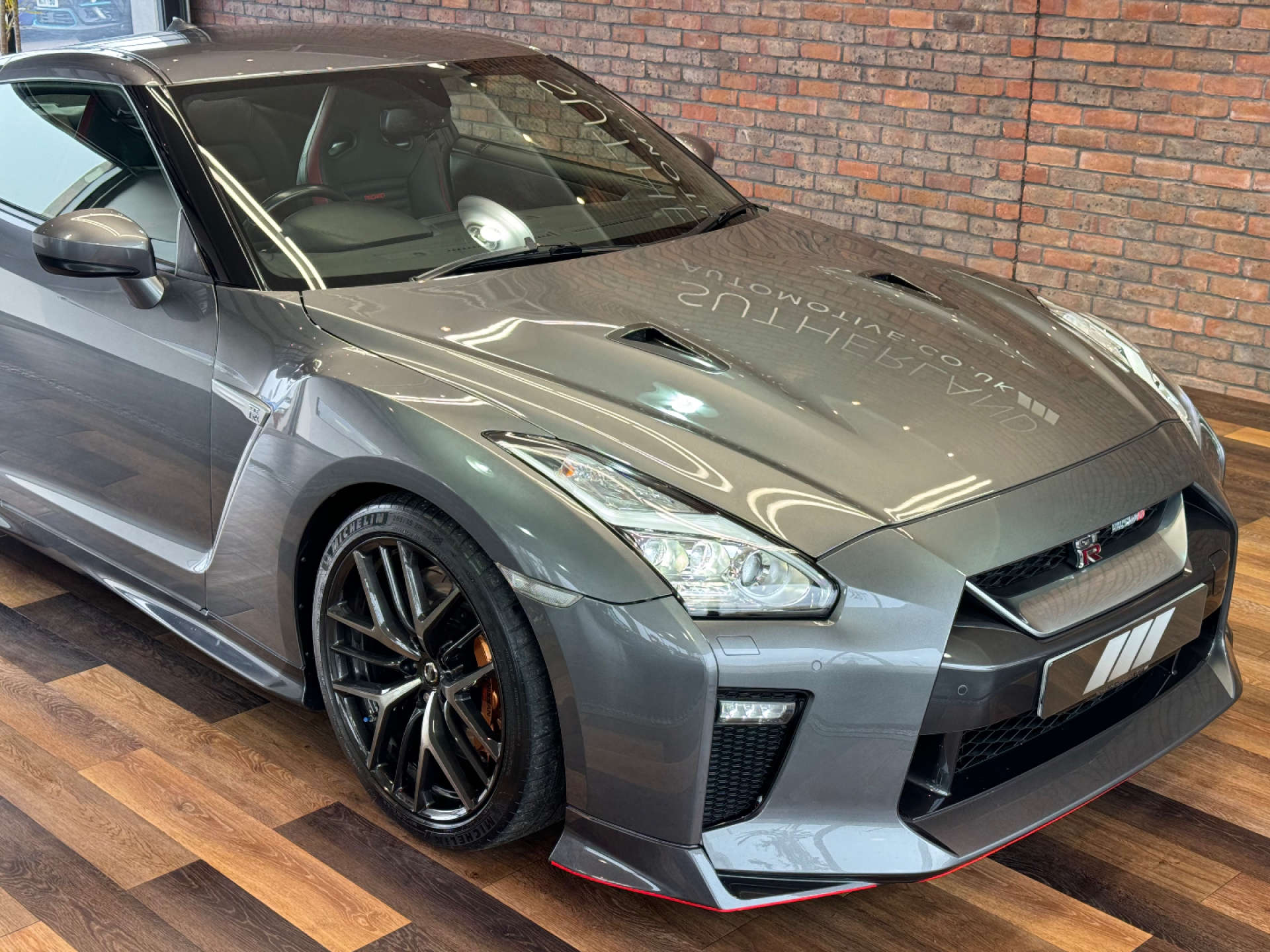 NISSAN GT-R 3.8 GT-R Recaro Semi-Auto 4WD 2dr #15
