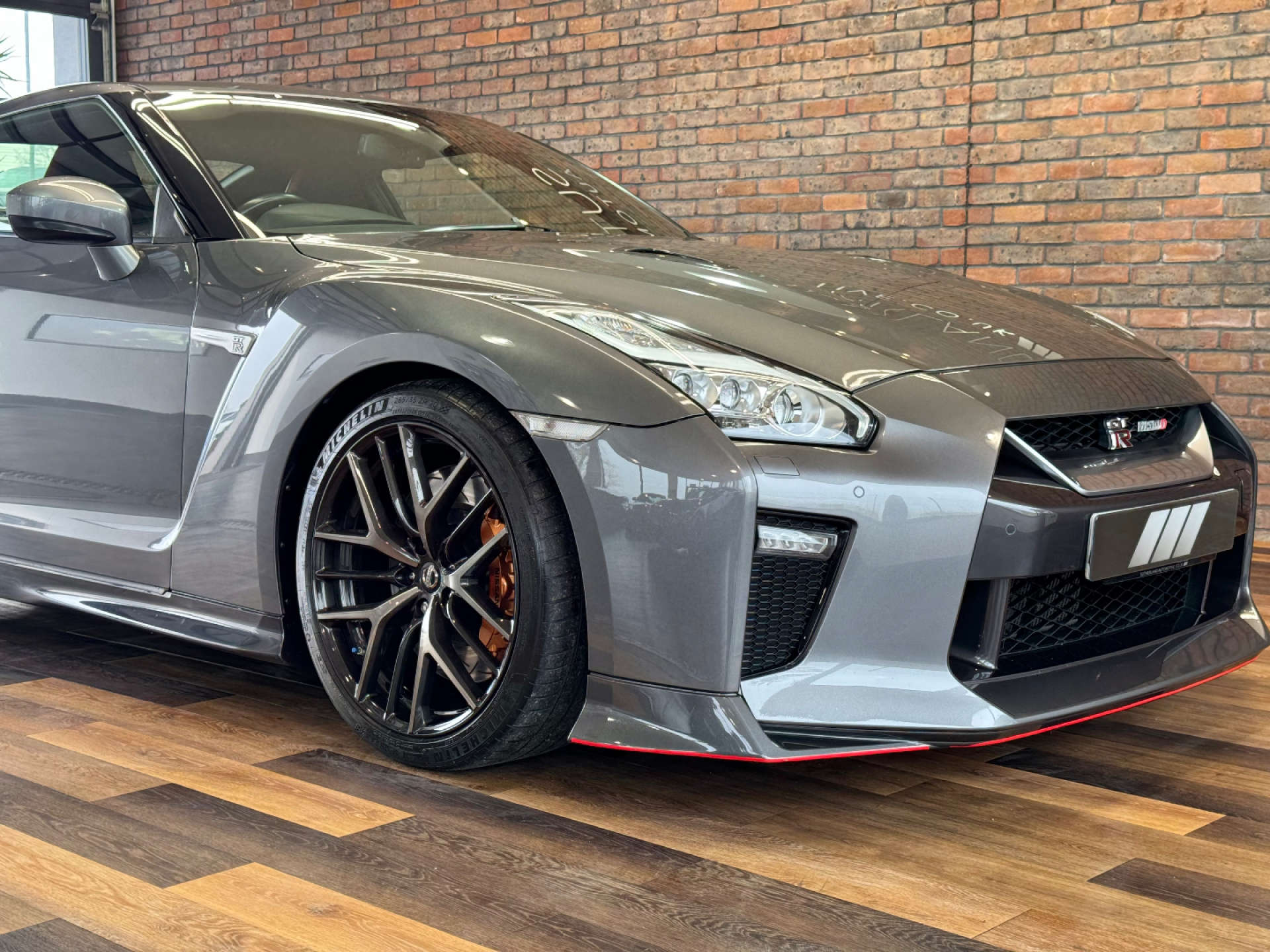 NISSAN GT-R 3.8 GT-R Recaro Semi-Auto 4WD 2dr #16