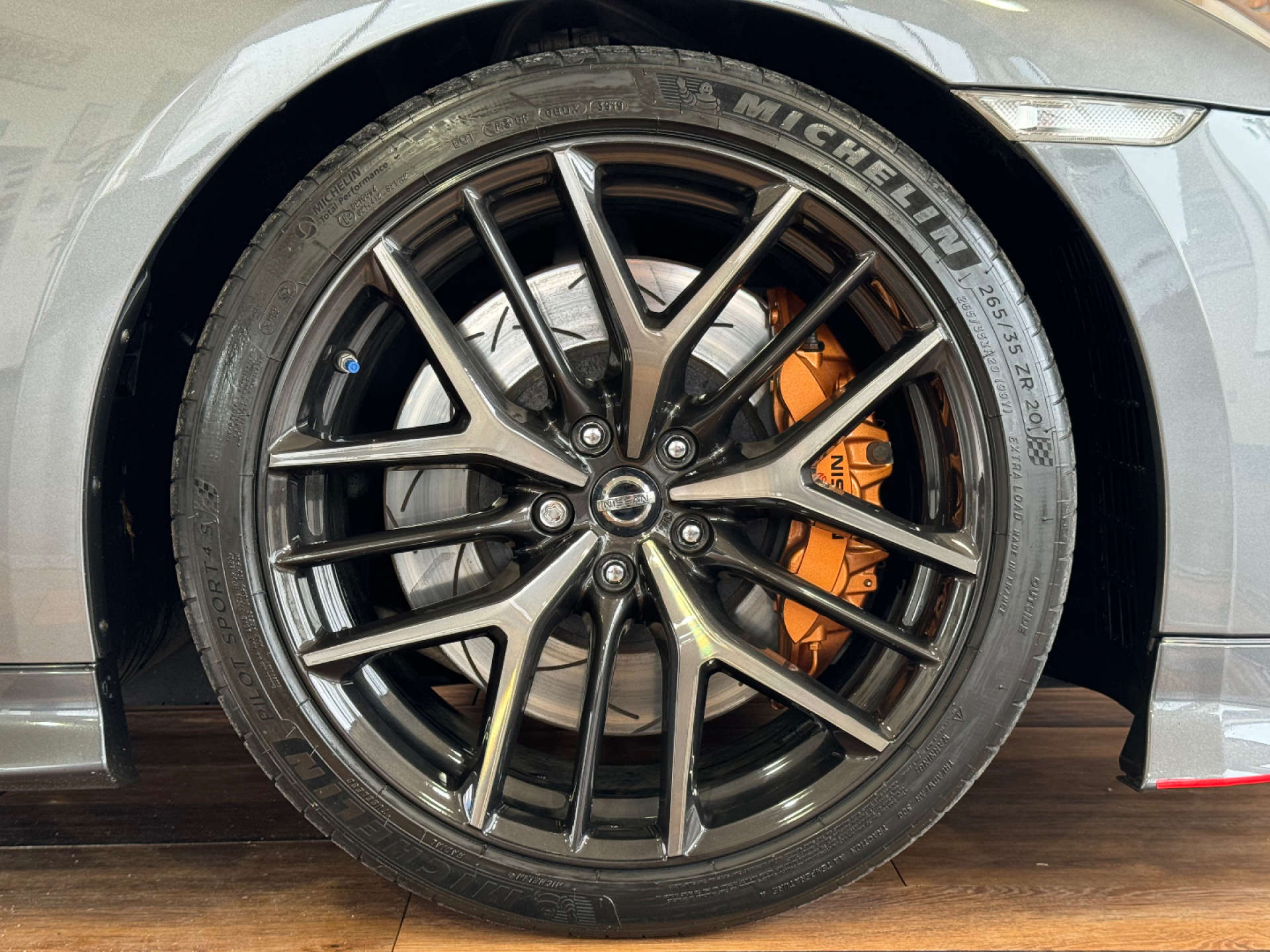 NISSAN GT-R 3.8 GT-R Recaro Semi-Auto 4WD 2dr #20