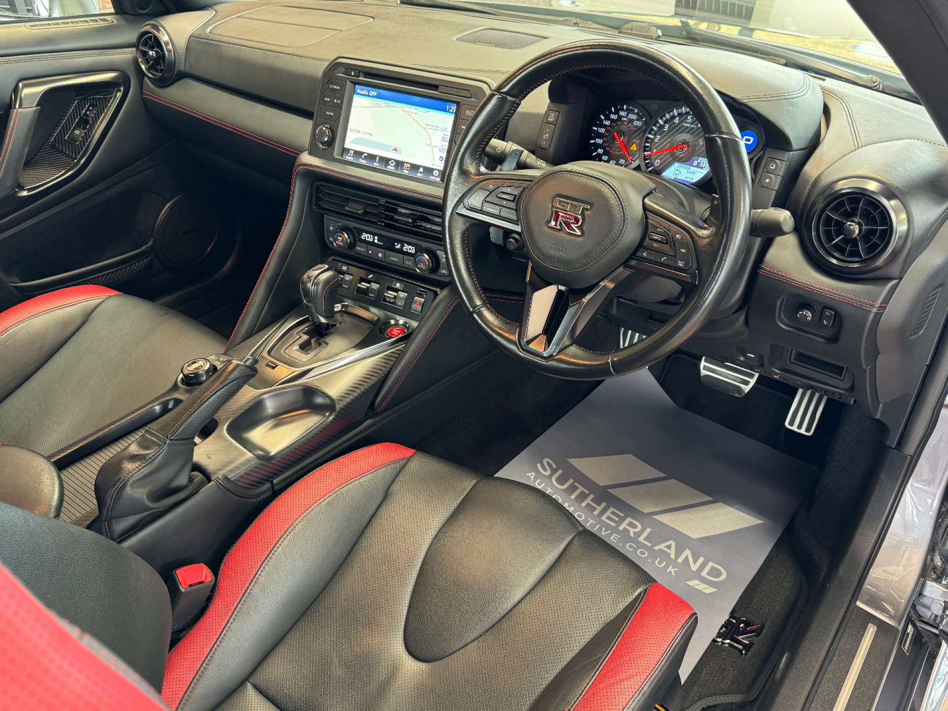 NISSAN GT-R 3.8 GT-R Recaro Semi-Auto 4WD 2dr #44
