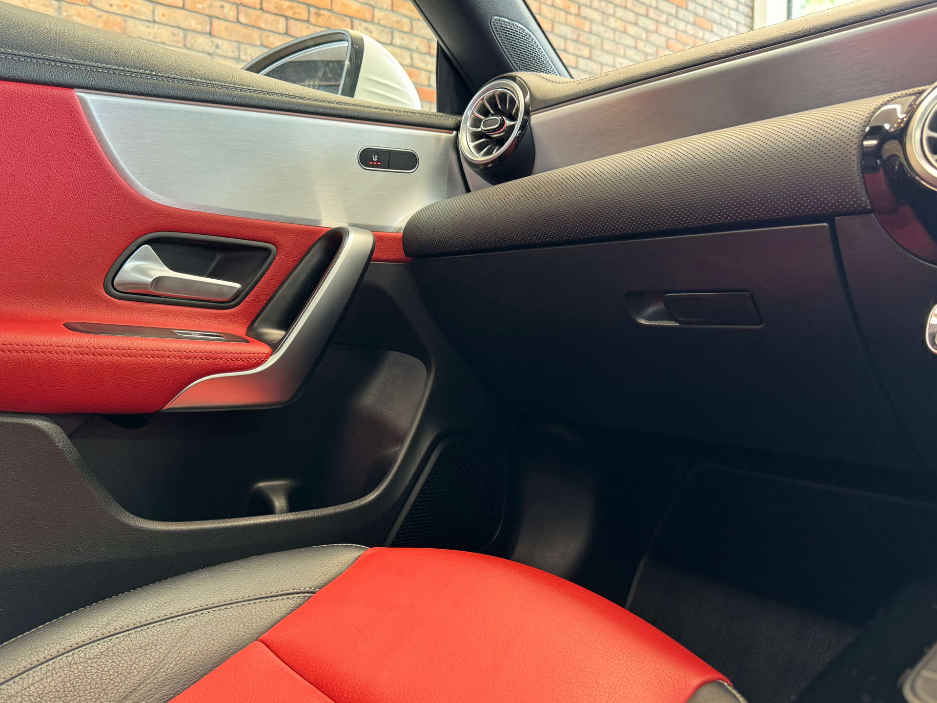 MERCEDES-BENZ CLA 1.3 CLA 180 AMG Line Premium+ Auto 4dr #44