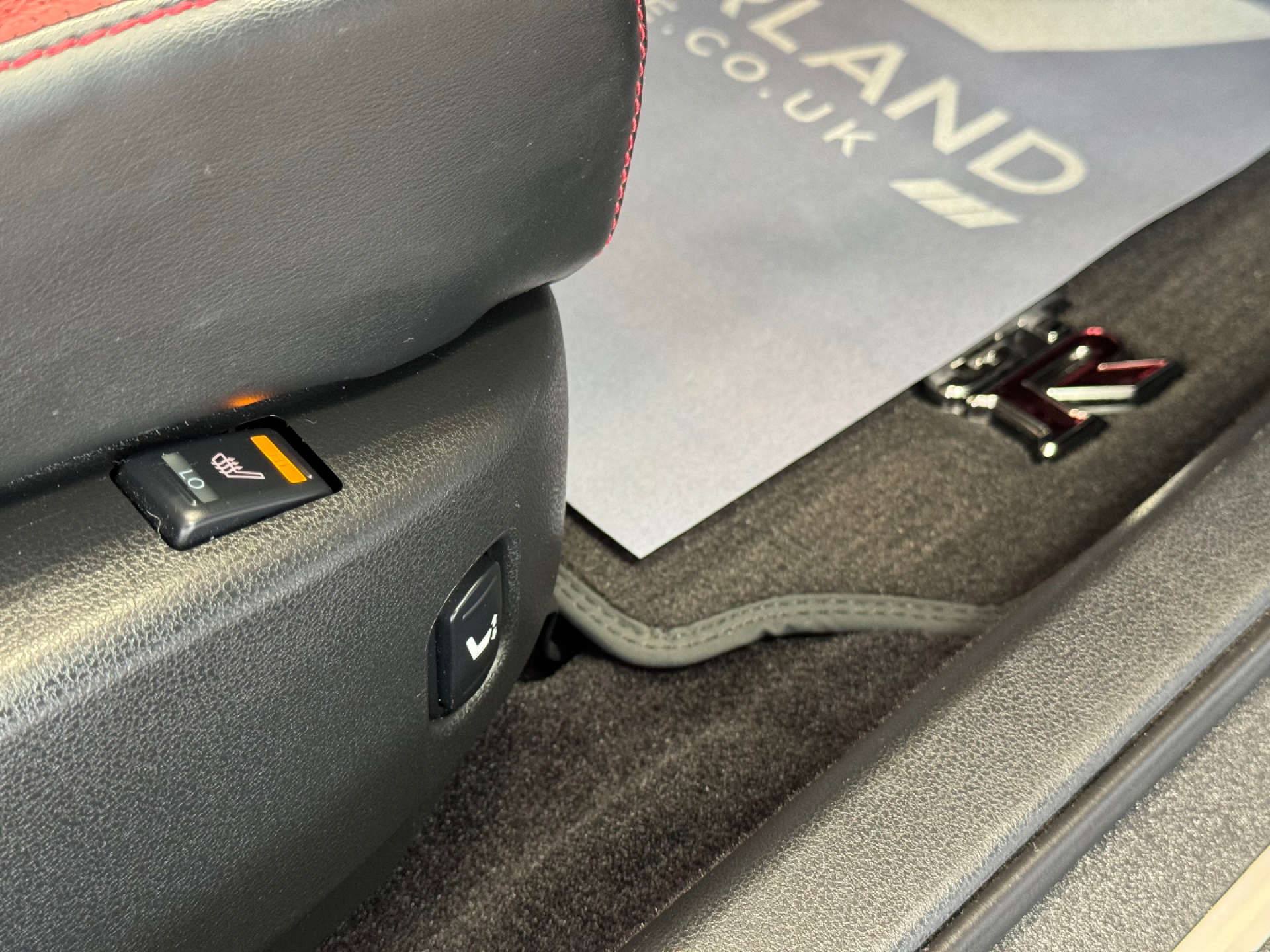 NISSAN GT-R 3.8 GT-R Recaro Semi-Auto 4WD 2dr #49