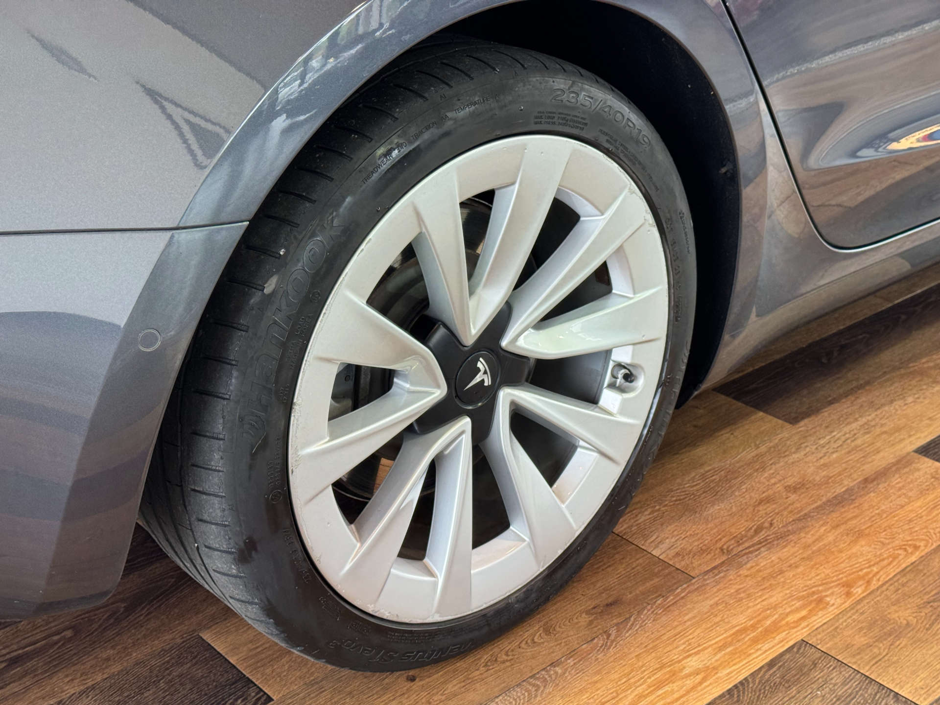 TESLA MODEL 3 Model 3 Long Range AWD 4WD 4dr #20
