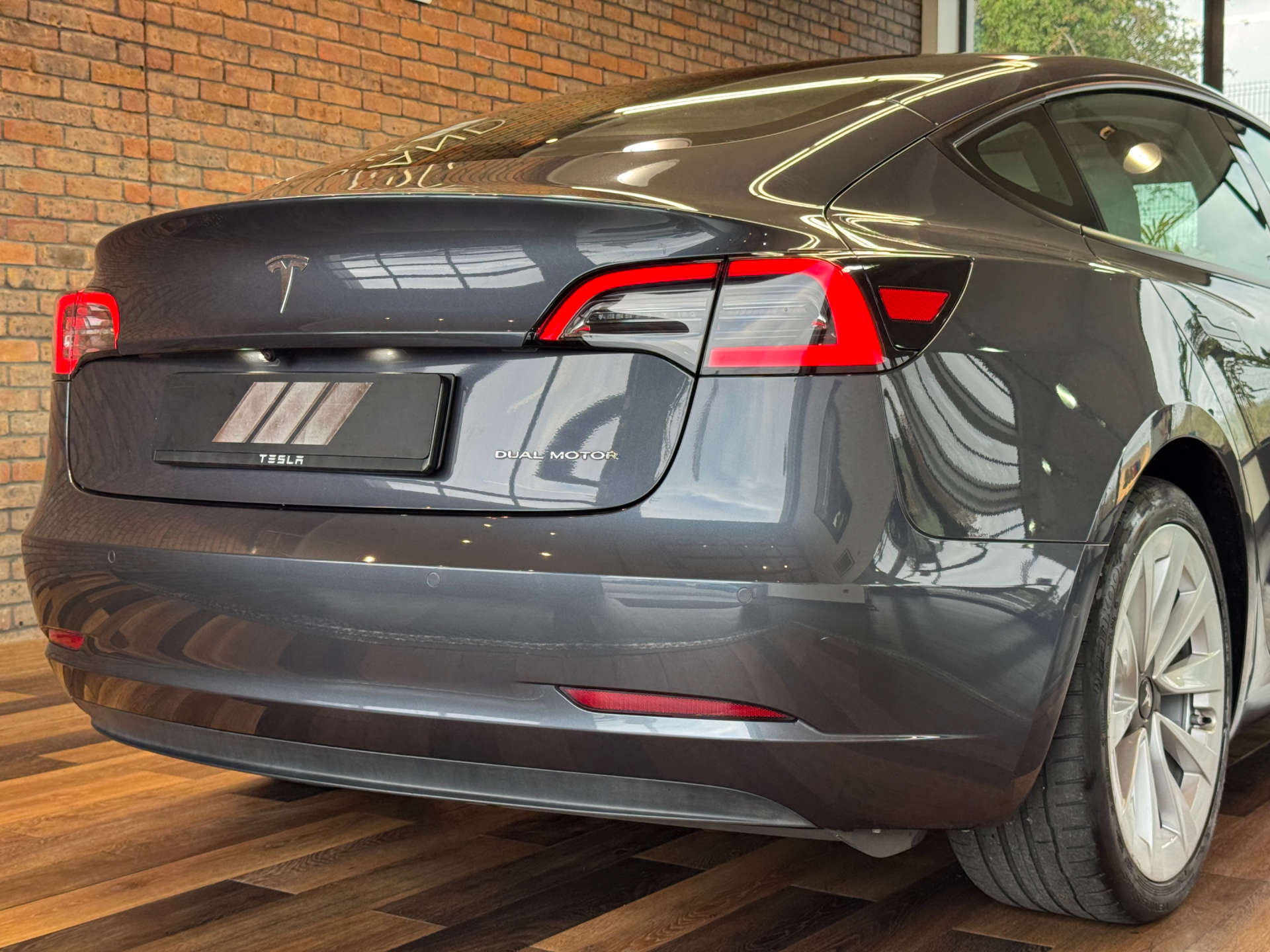 TESLA MODEL 3 Model 3 Long Range AWD 4WD 4dr #22