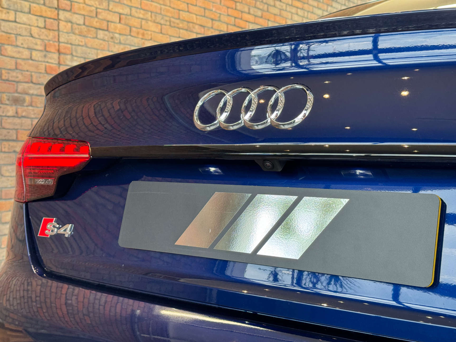 AUDI A4 3.0 S4 Black Edition TDI Quattro Auto 4WD 4dr #16