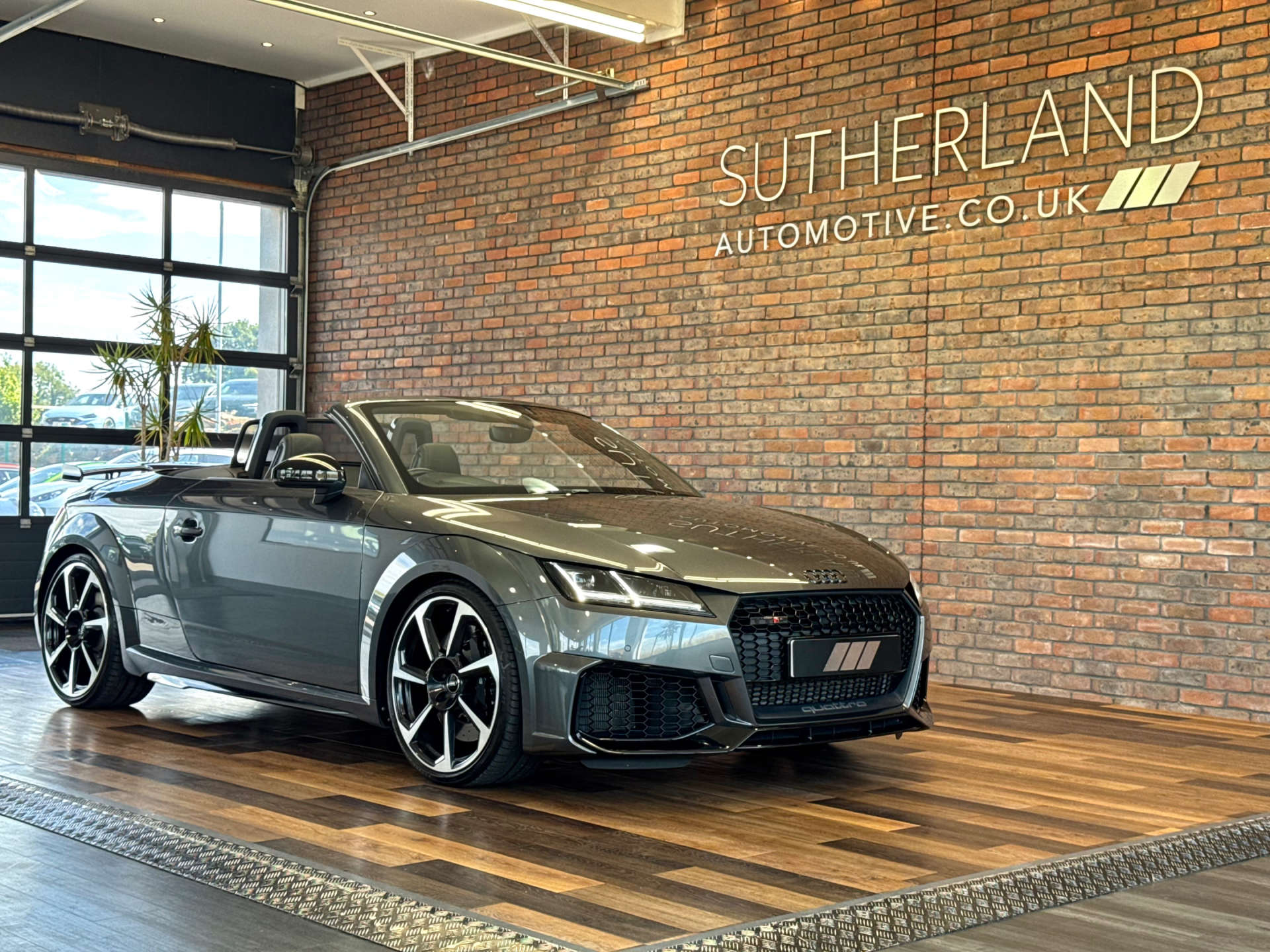 AUDI TT 2.5 TT RS Sport Edition TFSI Quattro Semi-Auto 4WD 2dr #6