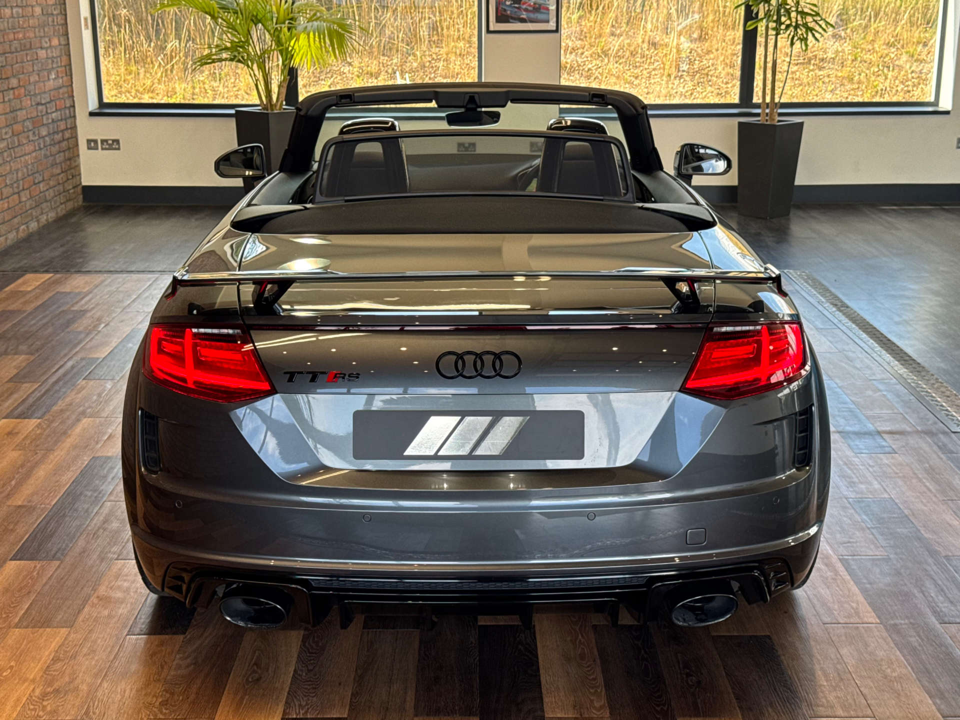 AUDI TT 2.5 TT RS Sport Edition TFSI Quattro Semi-Auto 4WD 2dr #10