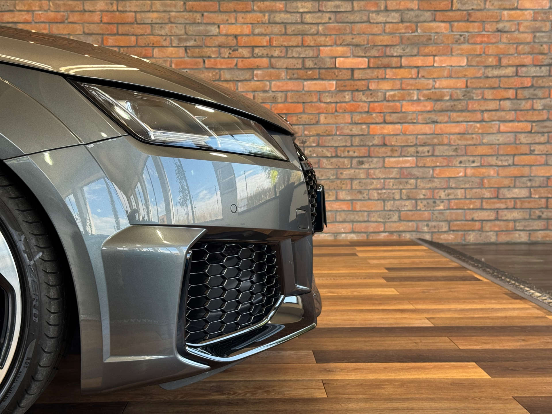 AUDI TT 2.5 TT RS Sport Edition TFSI Quattro Semi-Auto 4WD 2dr #15