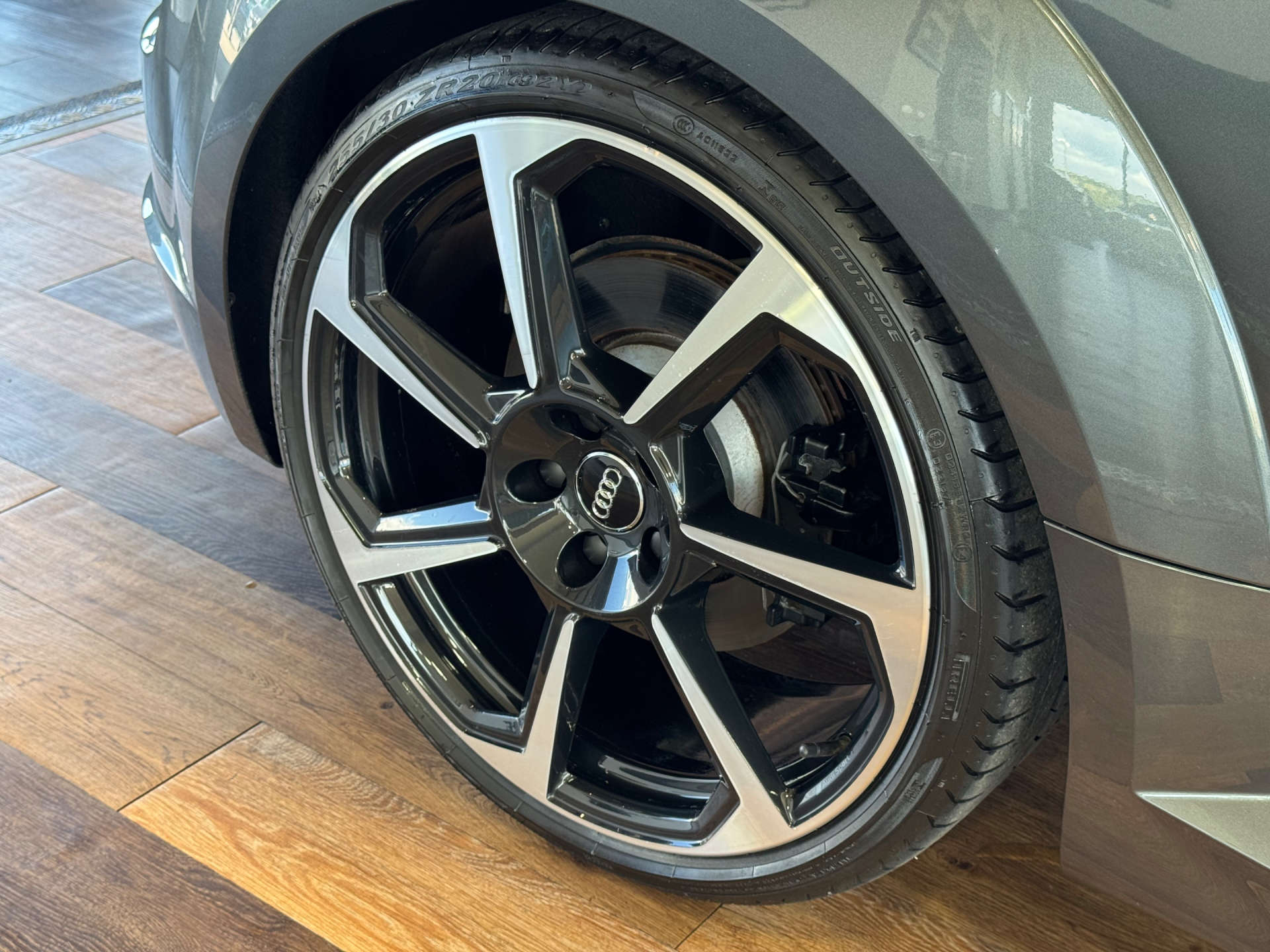 AUDI TT 2.5 TT RS Sport Edition TFSI Quattro Semi-Auto 4WD 2dr #17