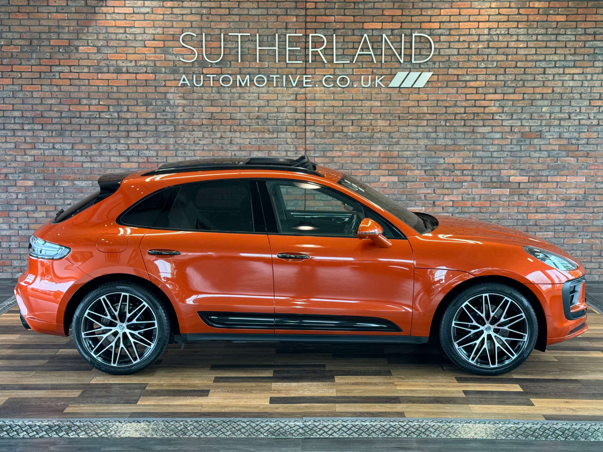 PORSCHE MACAN 2.9 Macan S Semi-Auto 4WD 5dr #3