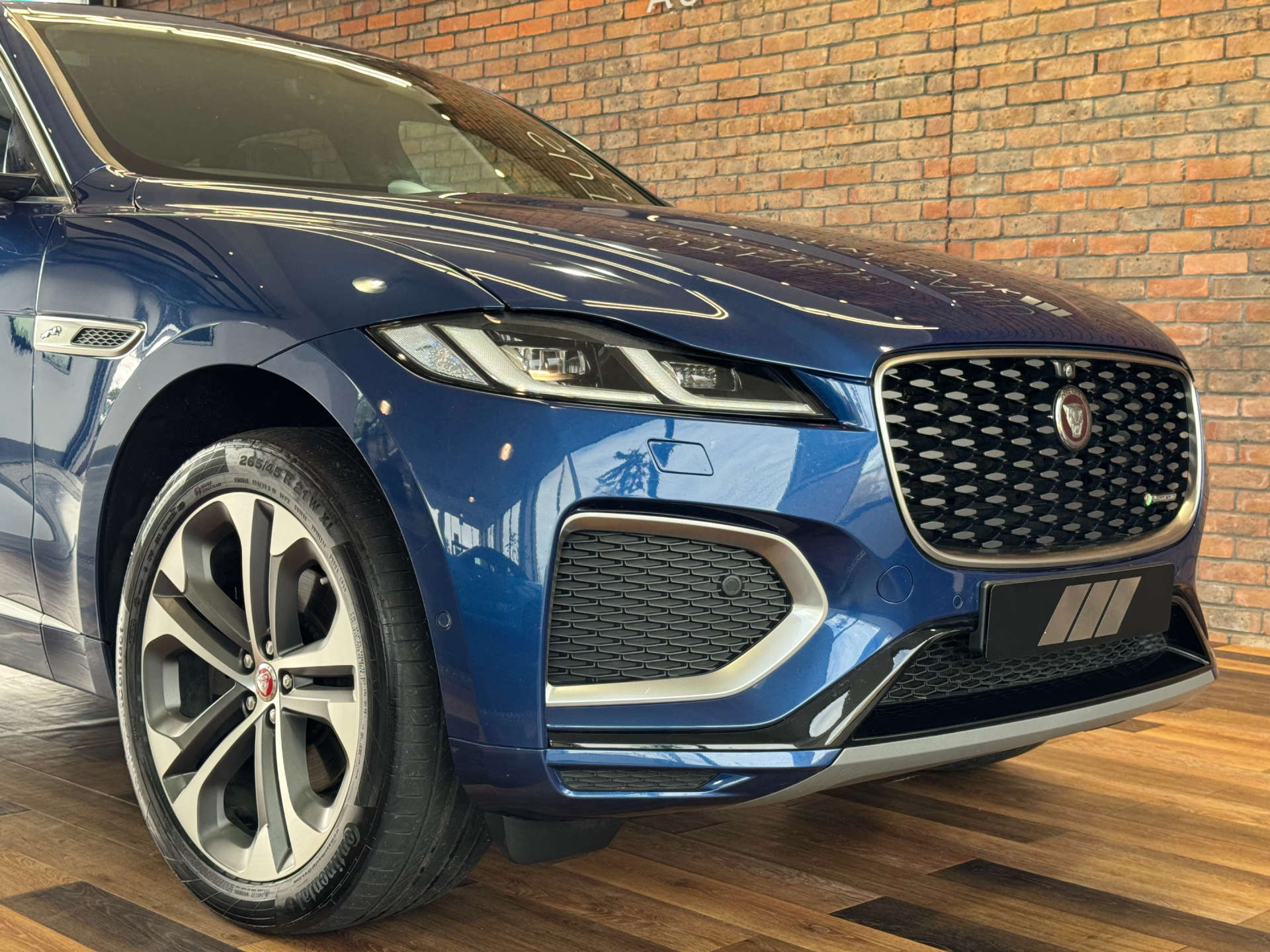 JAGUAR F-PACE 2.0 F-PACE R-Dynamic HSE D MHEV AWD Auto 4WD 5dr #12
