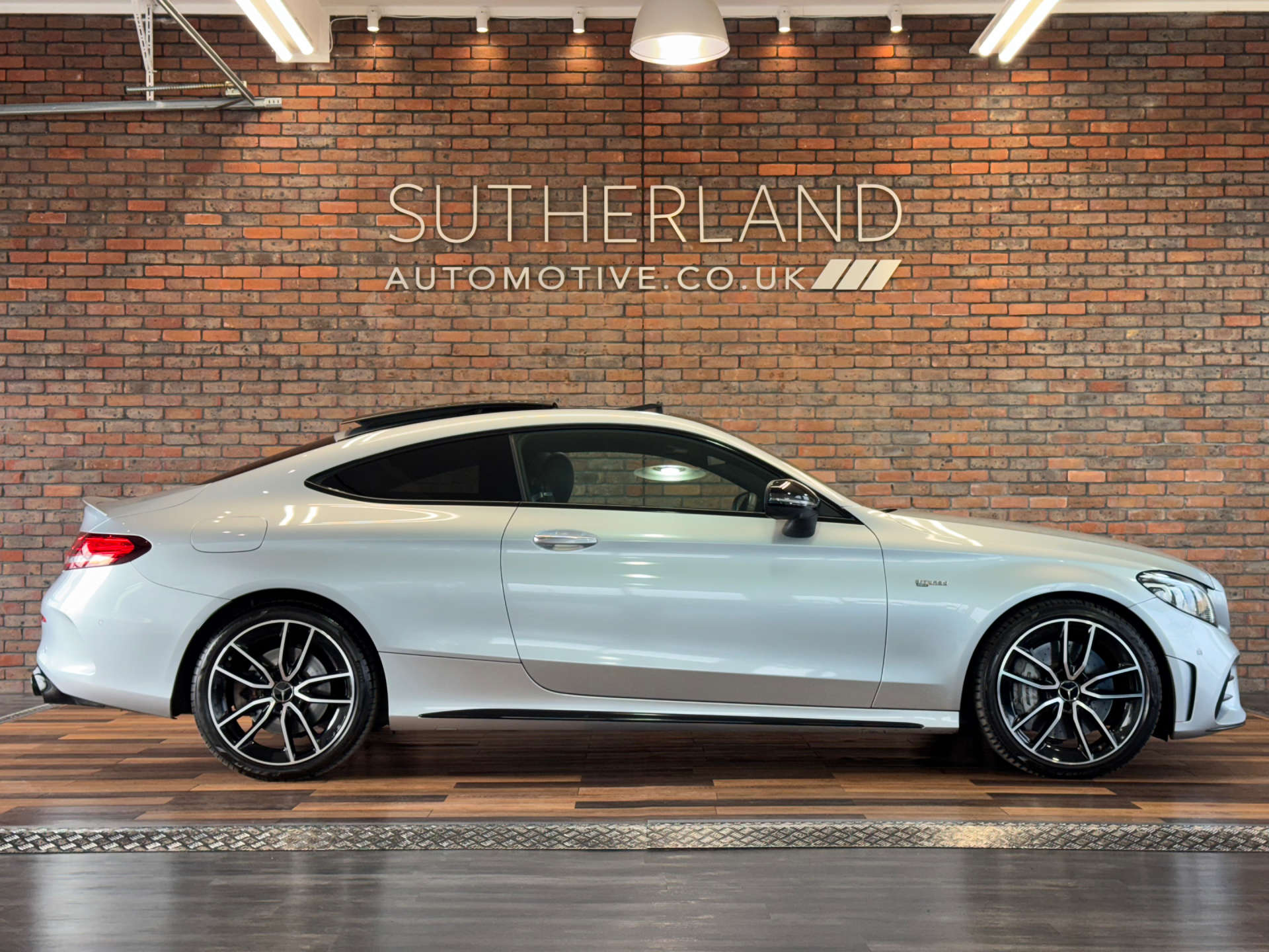 MERCEDES-BENZ C-CLASS 3.0 AMG C 43 Night Edition Premium+ 4Matic Auto 4WD 2dr #3