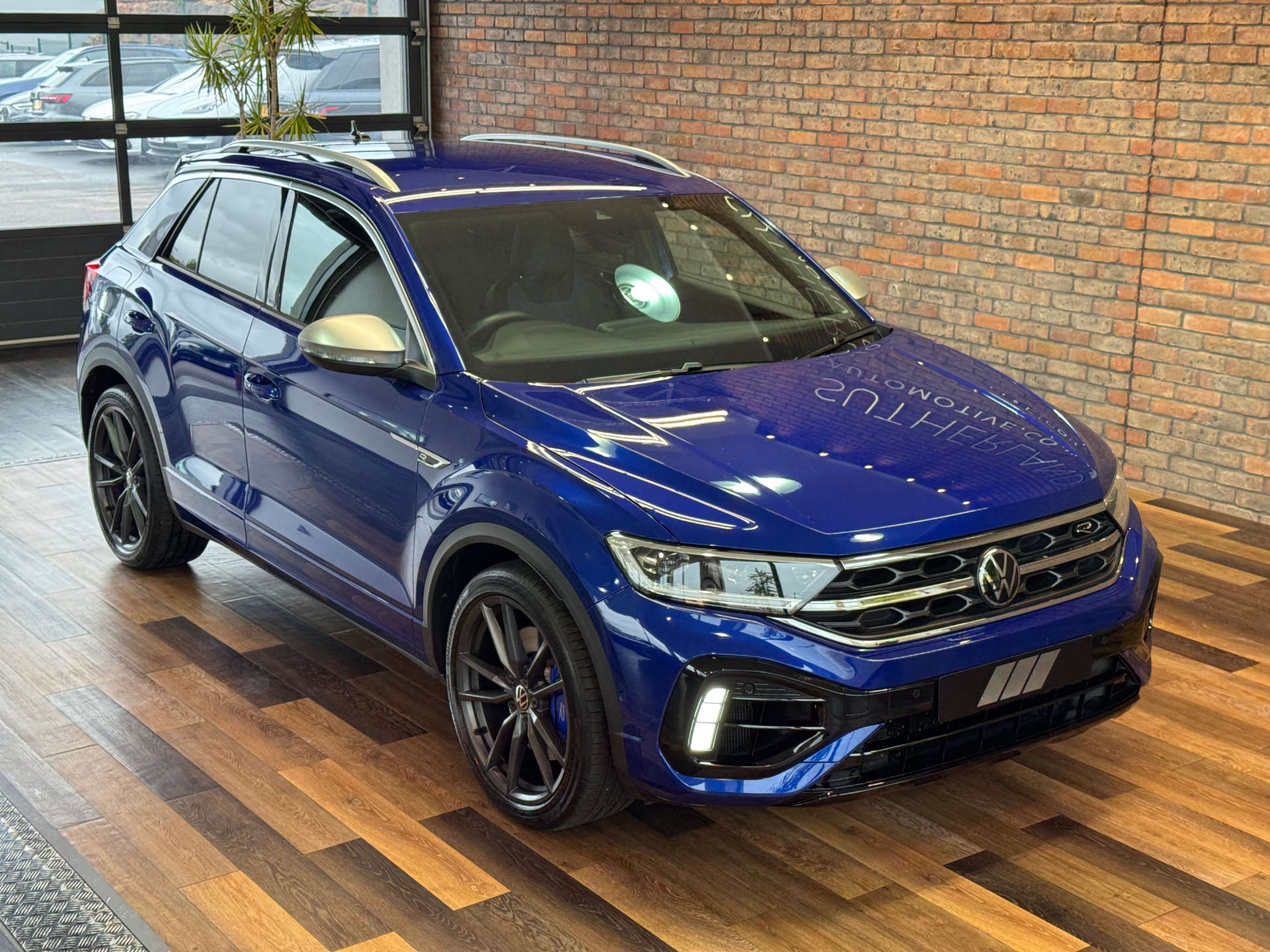 VOLKSWAGEN T-ROC 2.0 T-Roc R TSi 4Motion Semi-Auto 4WD 5dr #5