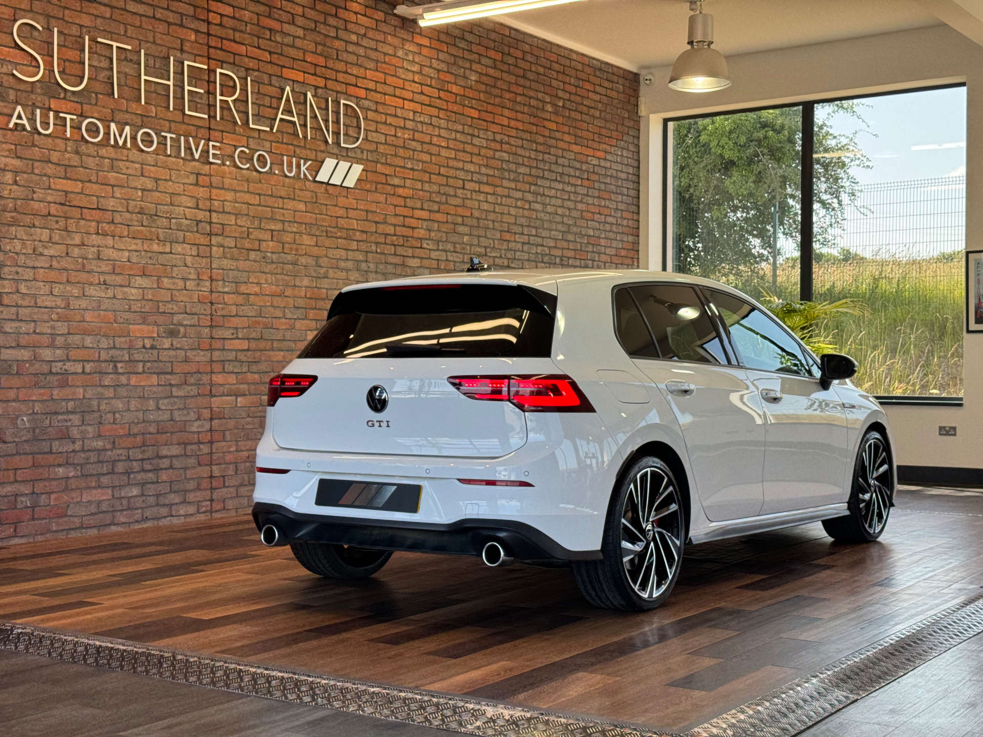 VOLKSWAGEN GOLF 2.0 Golf GTi TSi Semi-Auto 5dr #6