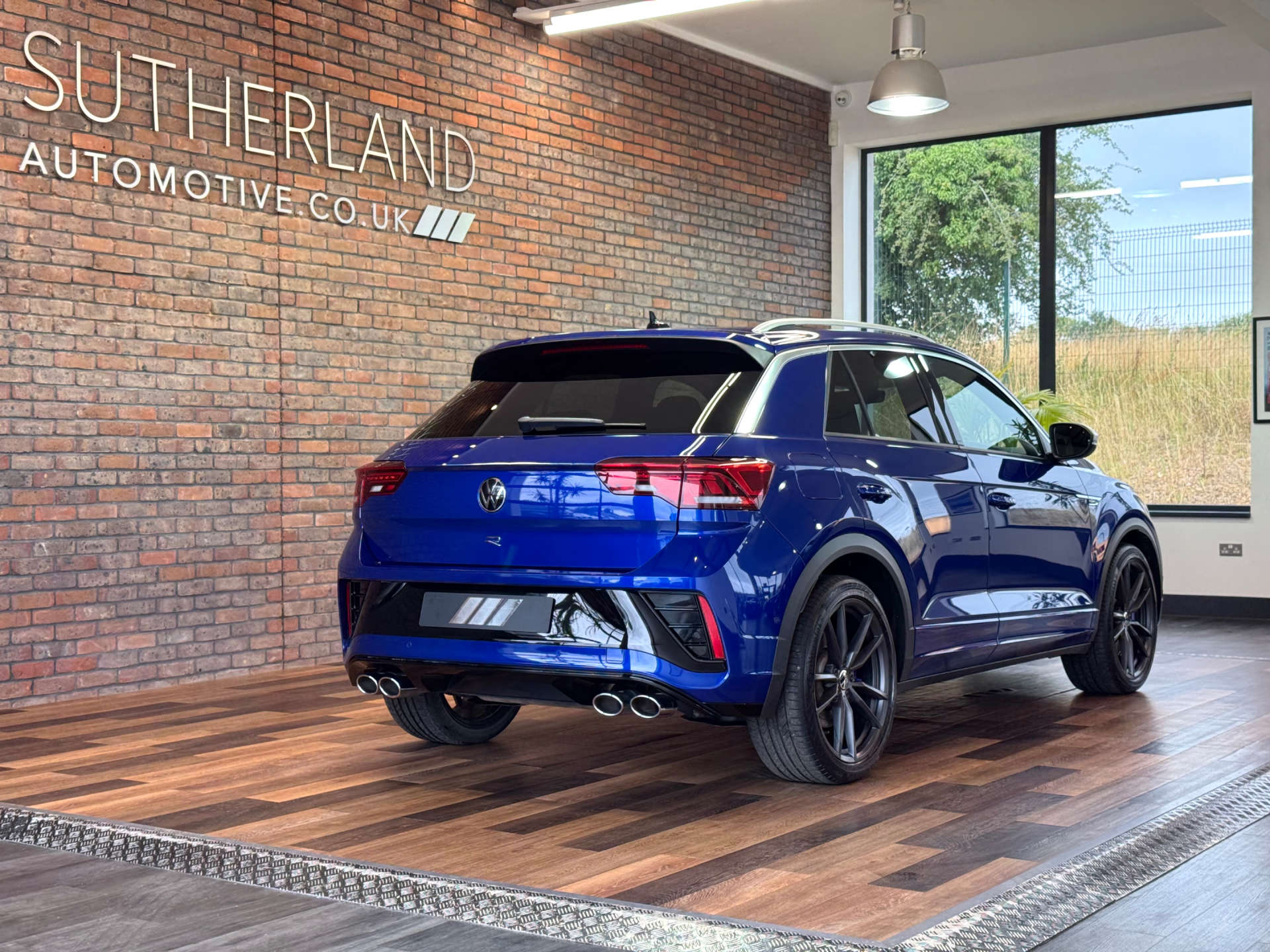 VOLKSWAGEN T-ROC 2.0 T-Roc R TSi 4Motion Semi-Auto 4WD 5dr #6