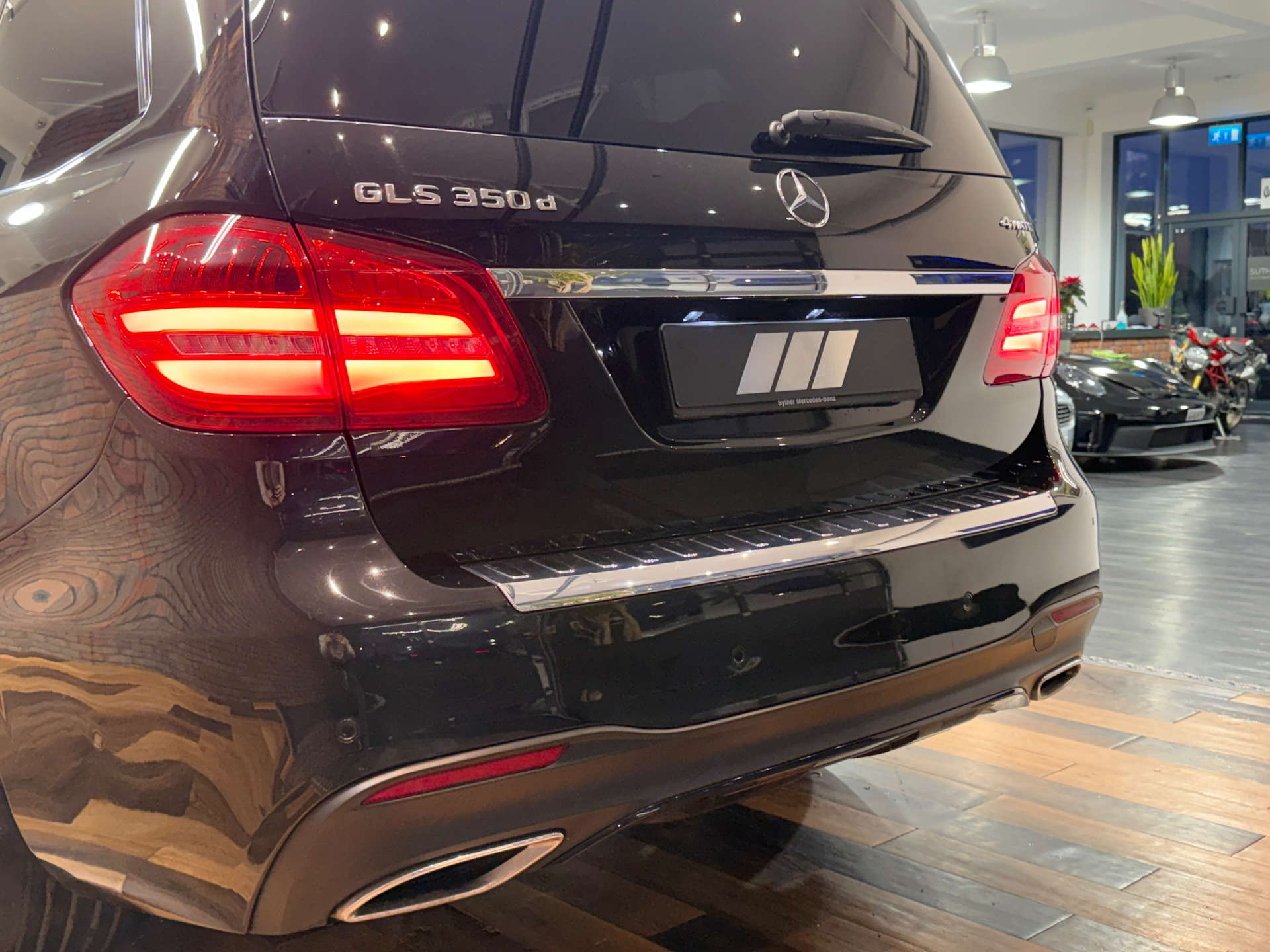 MERCEDES-BENZ GLS 3.0 GLS 350 Grand Edition D 4Matic Auto 4WD 5dr #10