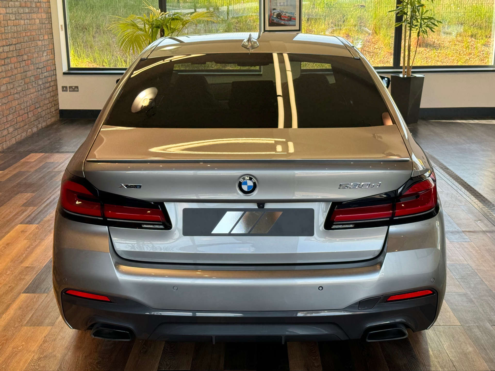 BMW 5 SERIES 3.0 530d xDrive M Sport Edition MHEV Auto 4WD 4dr #8