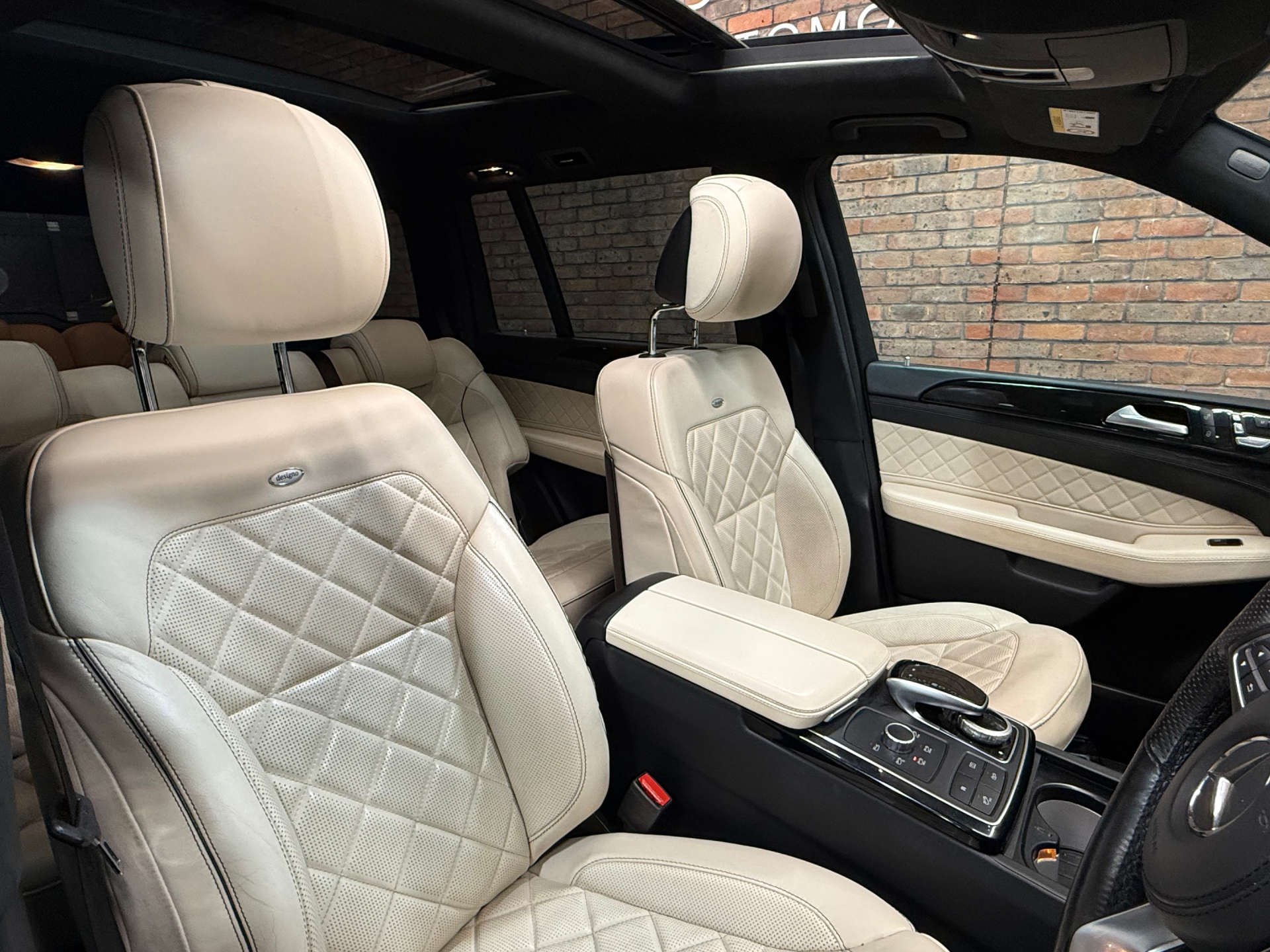 MERCEDES-BENZ GLS 3.0 GLS 350 Grand Edition D 4Matic Auto 4WD 5dr #22