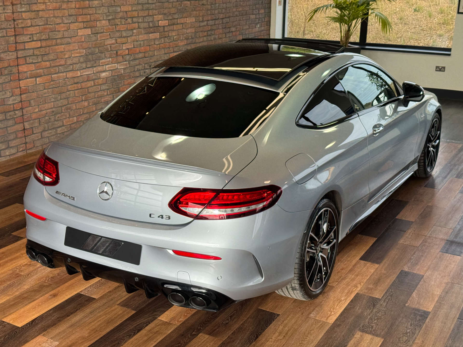 MERCEDES-BENZ C-CLASS 3.0 AMG C 43 Night Edition Premium+ 4Matic Auto 4WD 2dr #8