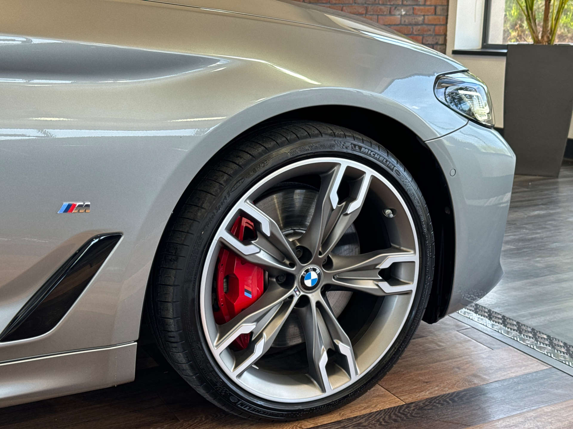 BMW 5 SERIES 3.0 530d xDrive M Sport Edition MHEV Auto 4WD 4dr #17