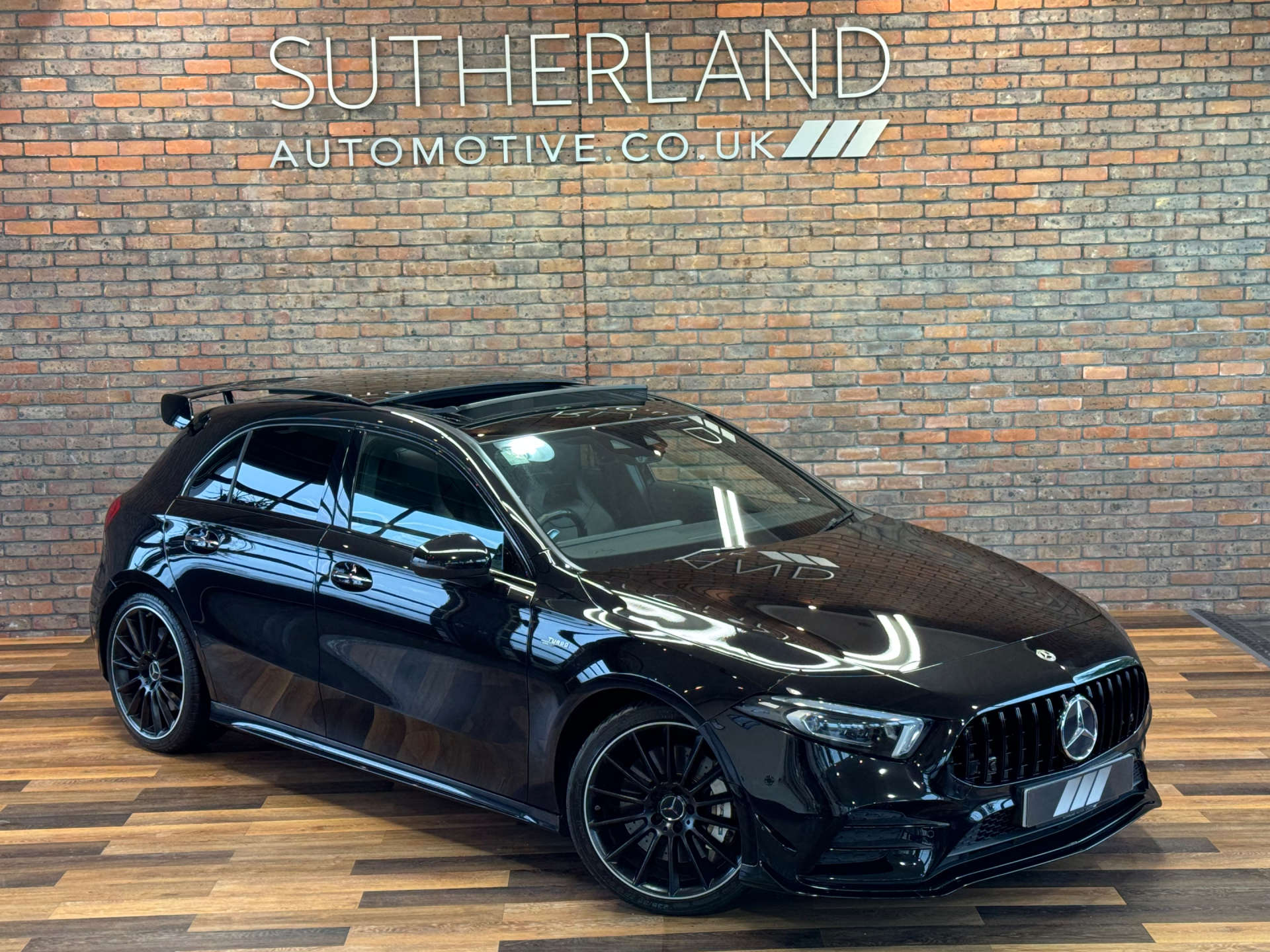 MERCEDES-BENZ A-CLASS 2.0 AMG A 35 4Matic Premium+ Auto 4WD 5dr #1