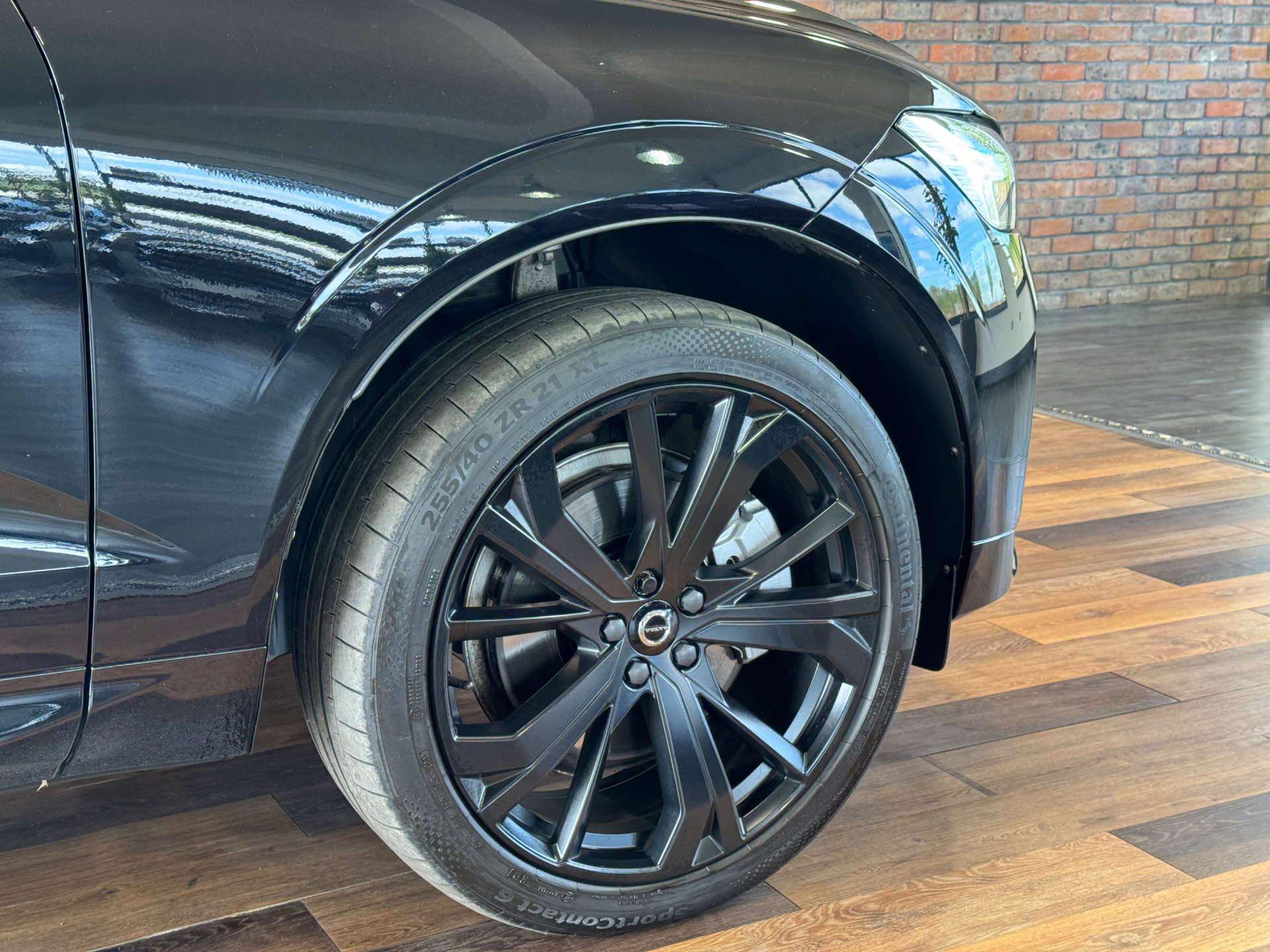 VOLVO XC60 2.0 XC60 R-Design Pro B4 MHEV AWD Auto 4WD 5dr #15