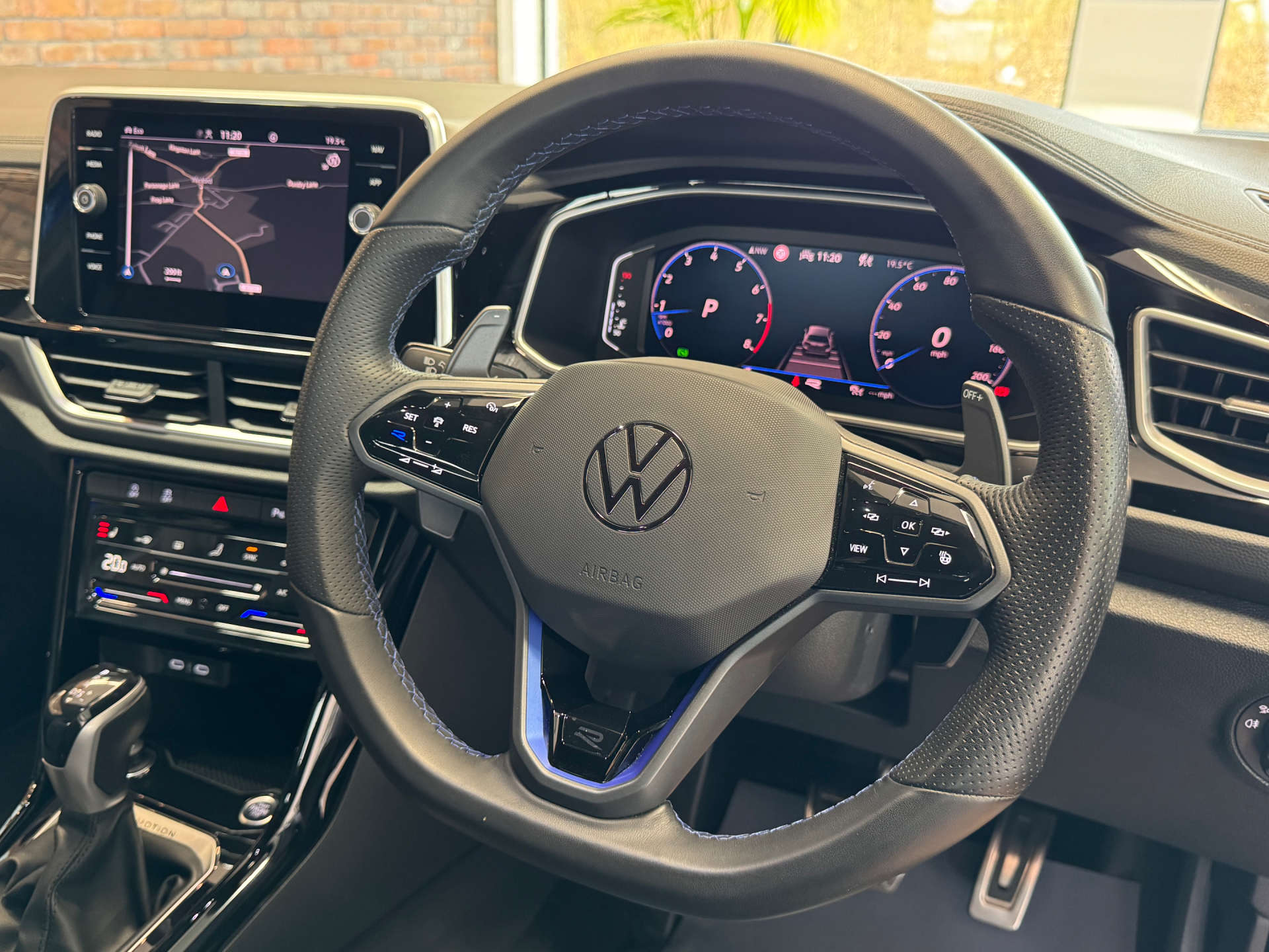 VOLKSWAGEN T-ROC 2.0 T-Roc R TSi 4Motion Semi-Auto 4WD 5dr #61