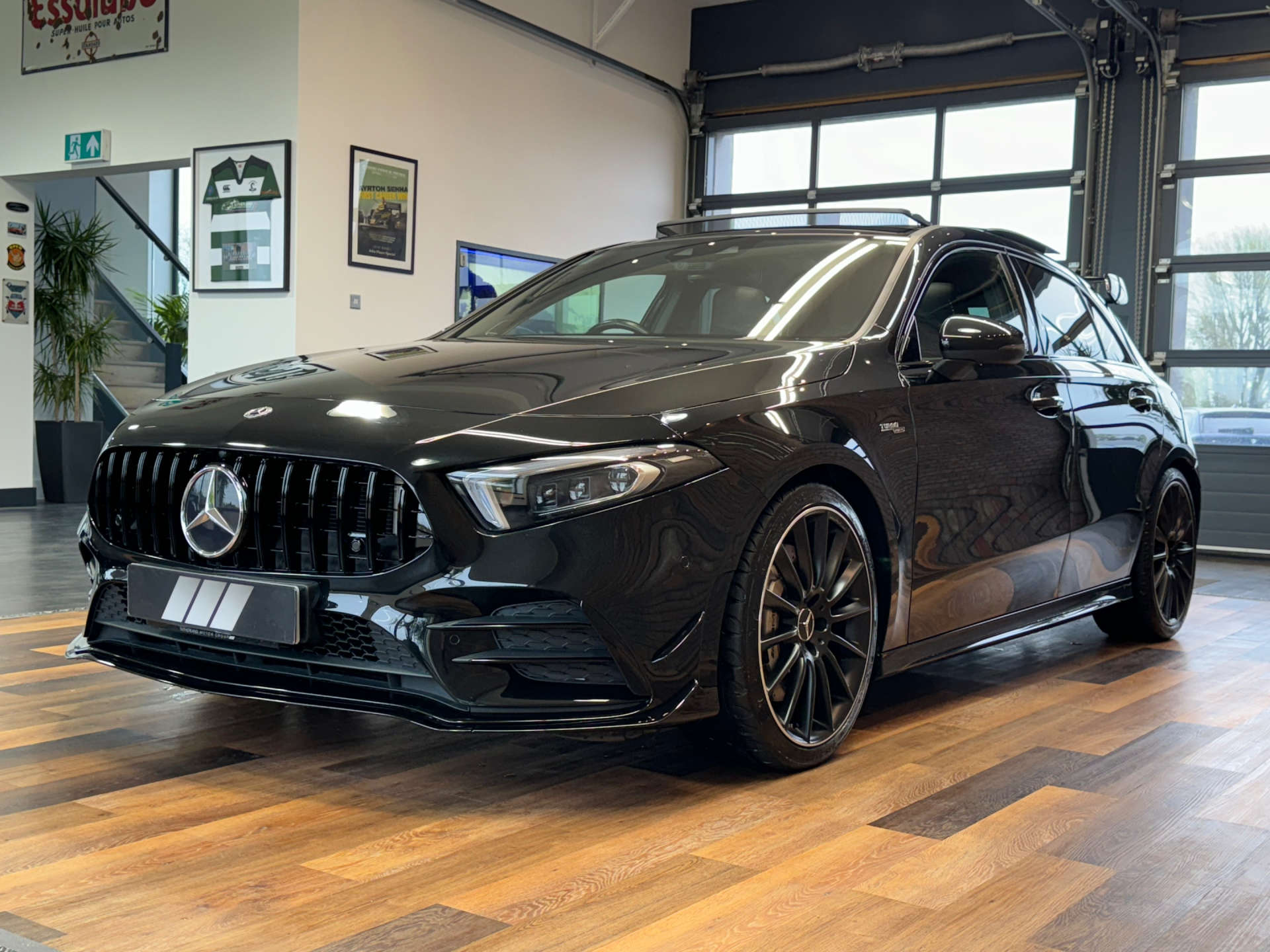 MERCEDES-BENZ A-CLASS 2.0 AMG A 35 4Matic Premium+ Auto 4WD 5dr #16
