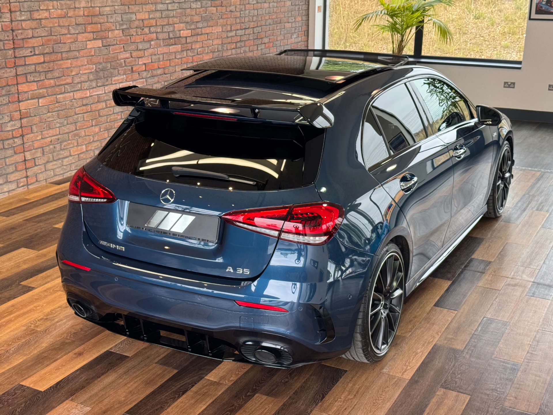 MERCEDES-BENZ A-CLASS 2.0 AMG A 35 Premium+ 4Matic Edition Auto 4WD 5dr #7
