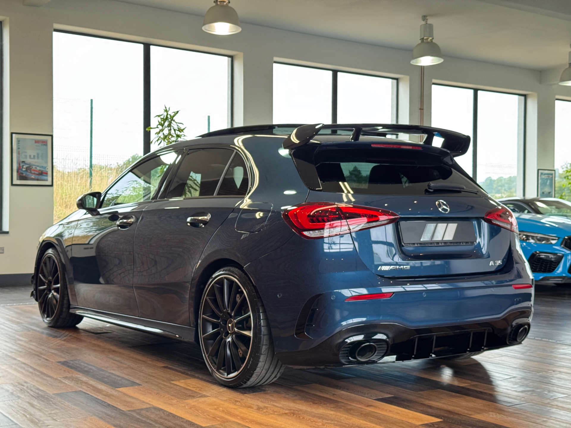 MERCEDES-BENZ A-CLASS 2.0 AMG A 35 Premium+ 4Matic Edition Auto 4WD 5dr #9