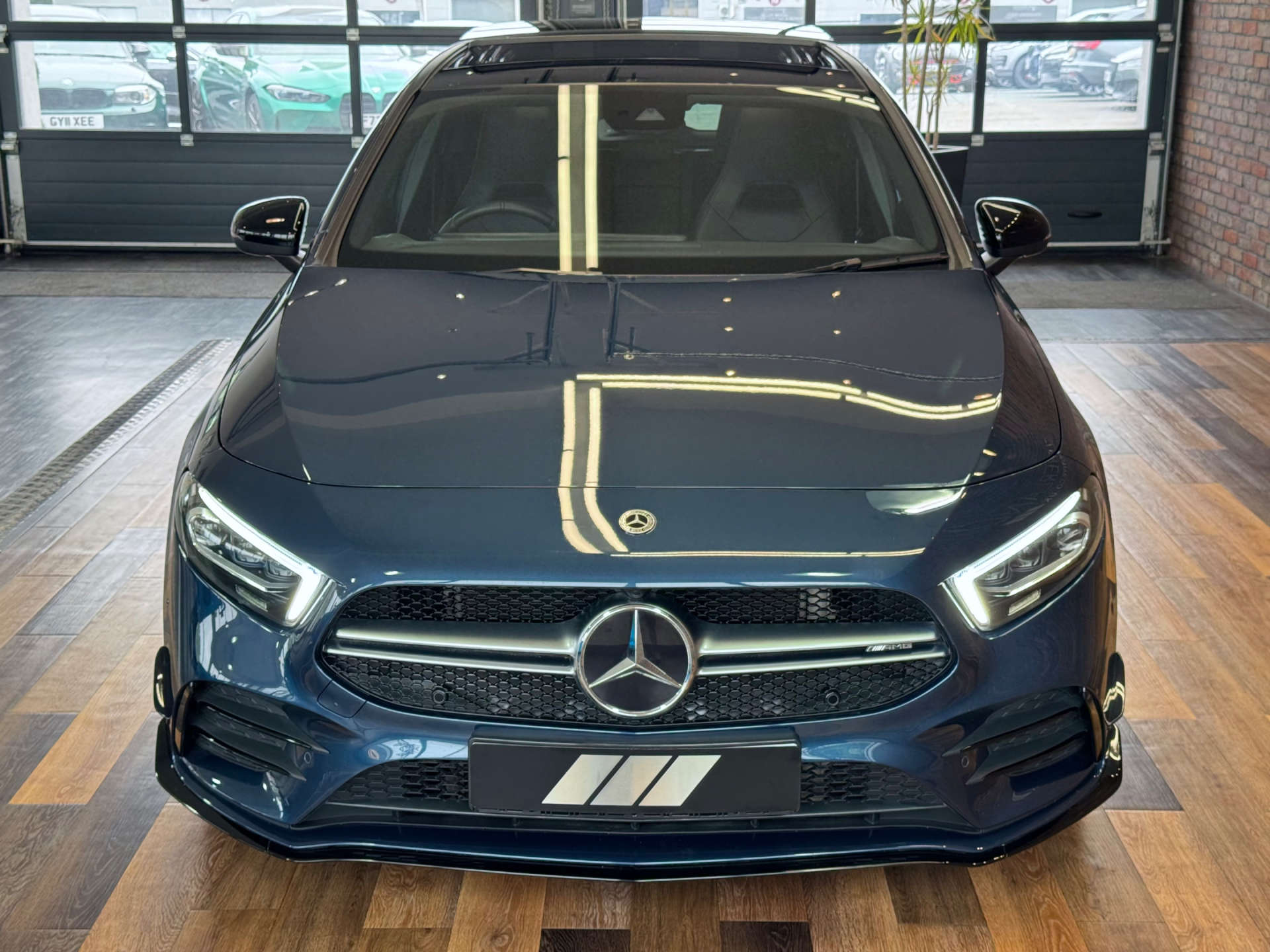 MERCEDES-BENZ A-CLASS 2.0 AMG A 35 Premium+ 4Matic Edition Auto 4WD 5dr #10