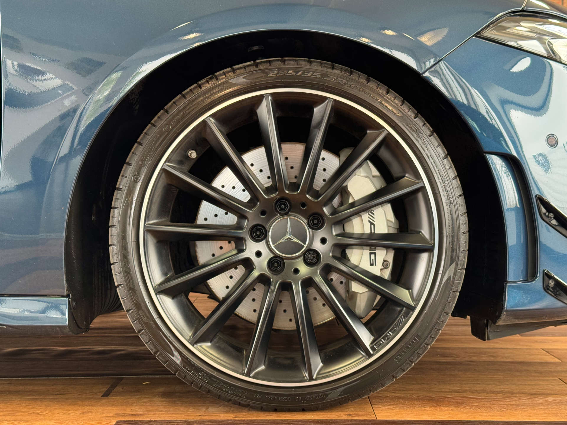 MERCEDES-BENZ A-CLASS 2.0 AMG A 35 Premium+ 4Matic Edition Auto 4WD 5dr #15