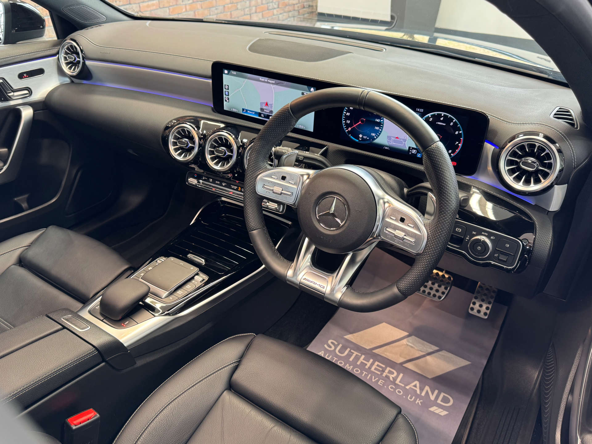 MERCEDES-BENZ A-CLASS 2.0 AMG A 35 Premium+ 4Matic Edition Auto 4WD 5dr #28