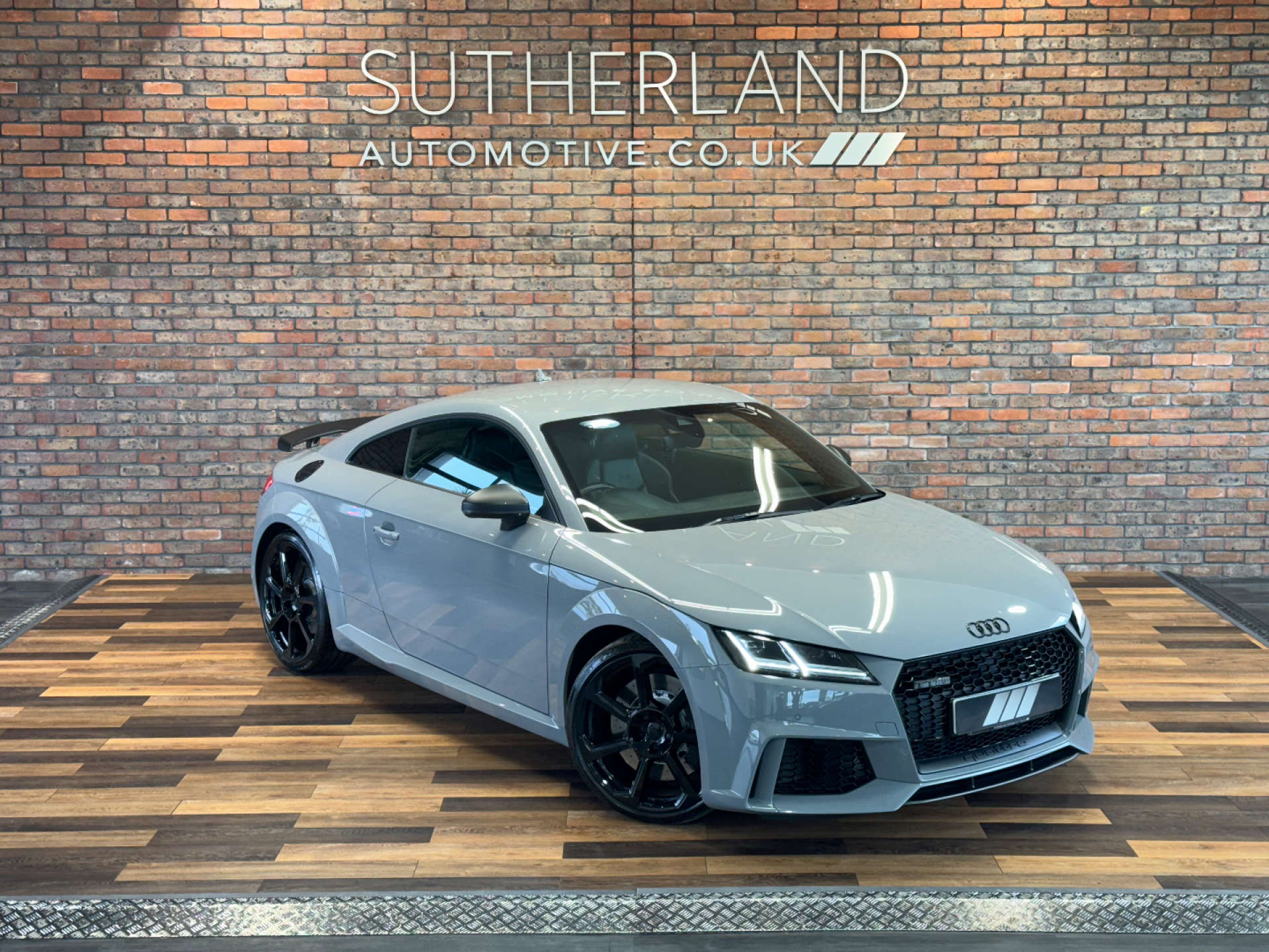 AUDI TT 2.5 TT RS TFSI Quattro Semi-Auto 4WD 3dr #1