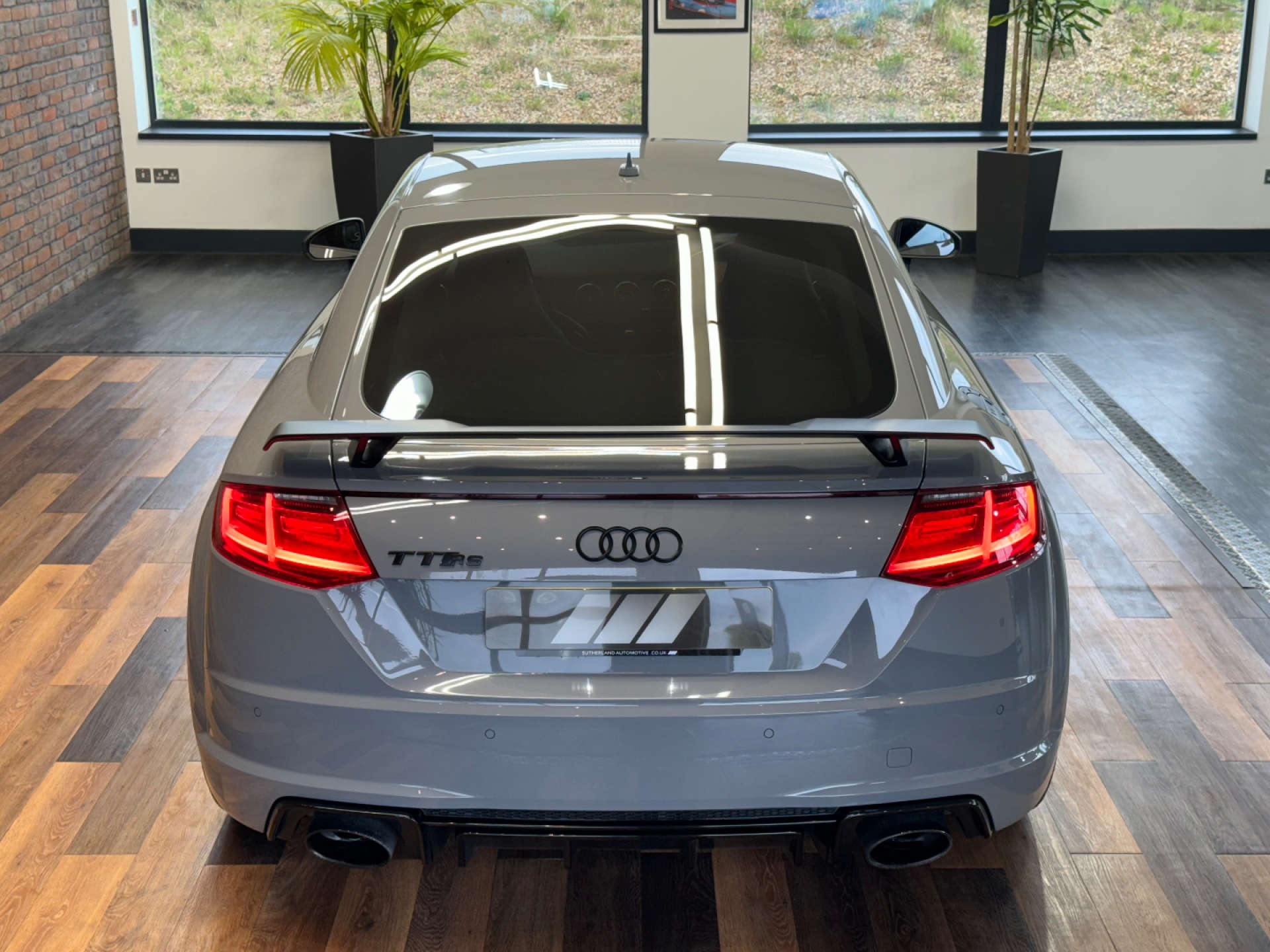 AUDI TT 2.5 TT RS TFSI Quattro Semi-Auto 4WD 3dr #7