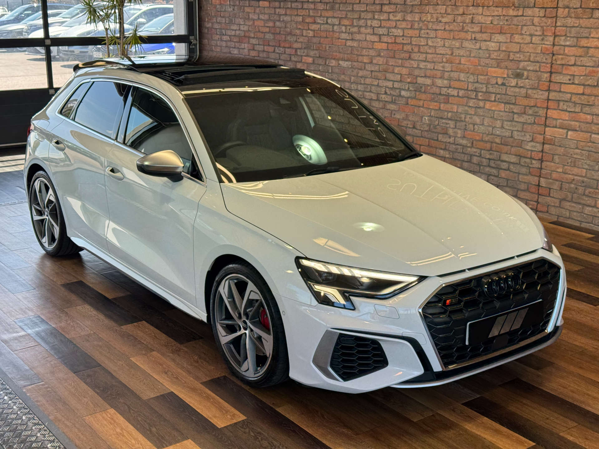 AUDI A3 2.0 S3 Sportback TFSI Quattro Semi-Auto 4WD 5dr #5