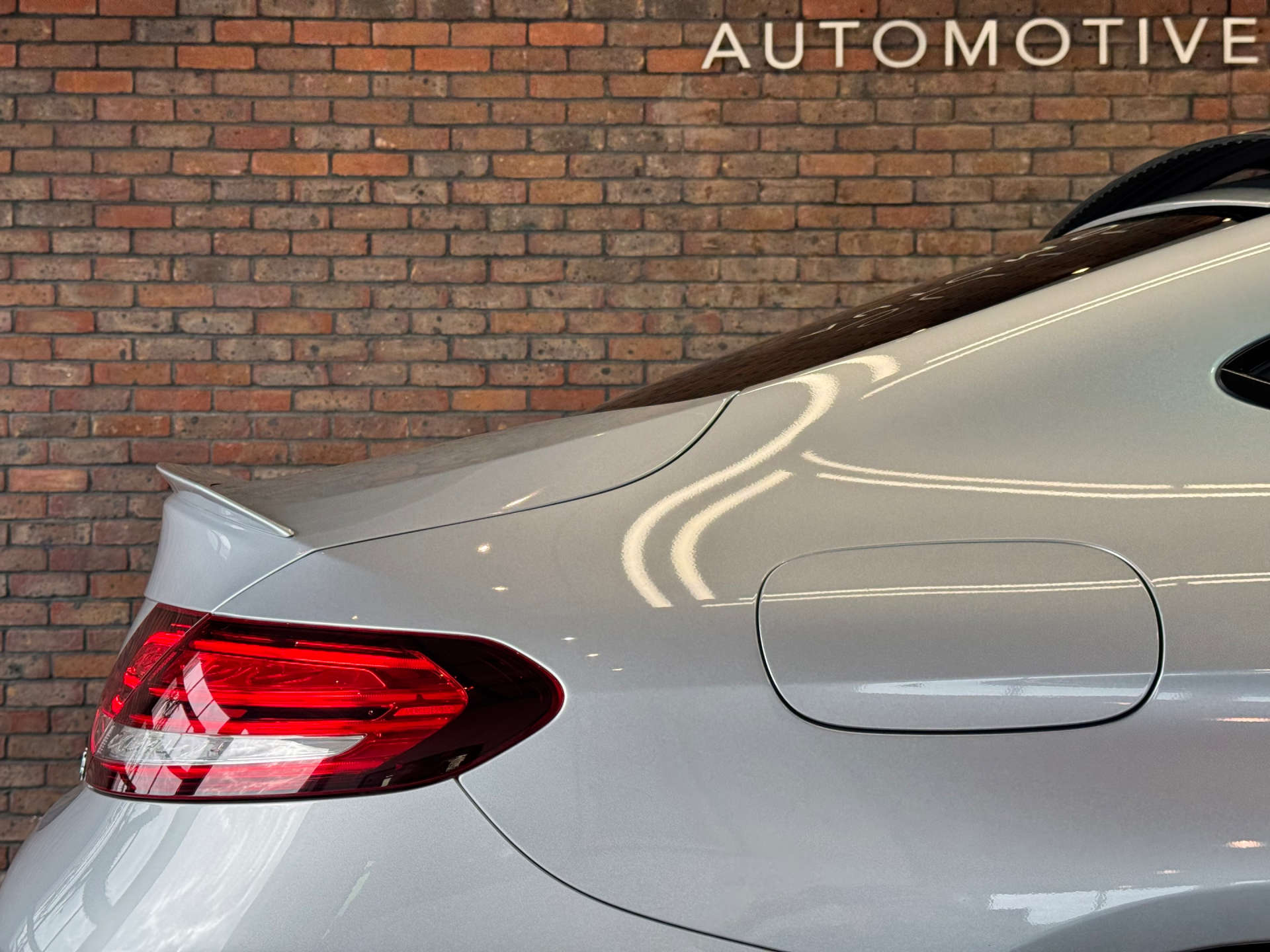 MERCEDES-BENZ C-CLASS 3.0 AMG C 43 Night Edition Premium+ 4Matic Auto 4WD 2dr #25