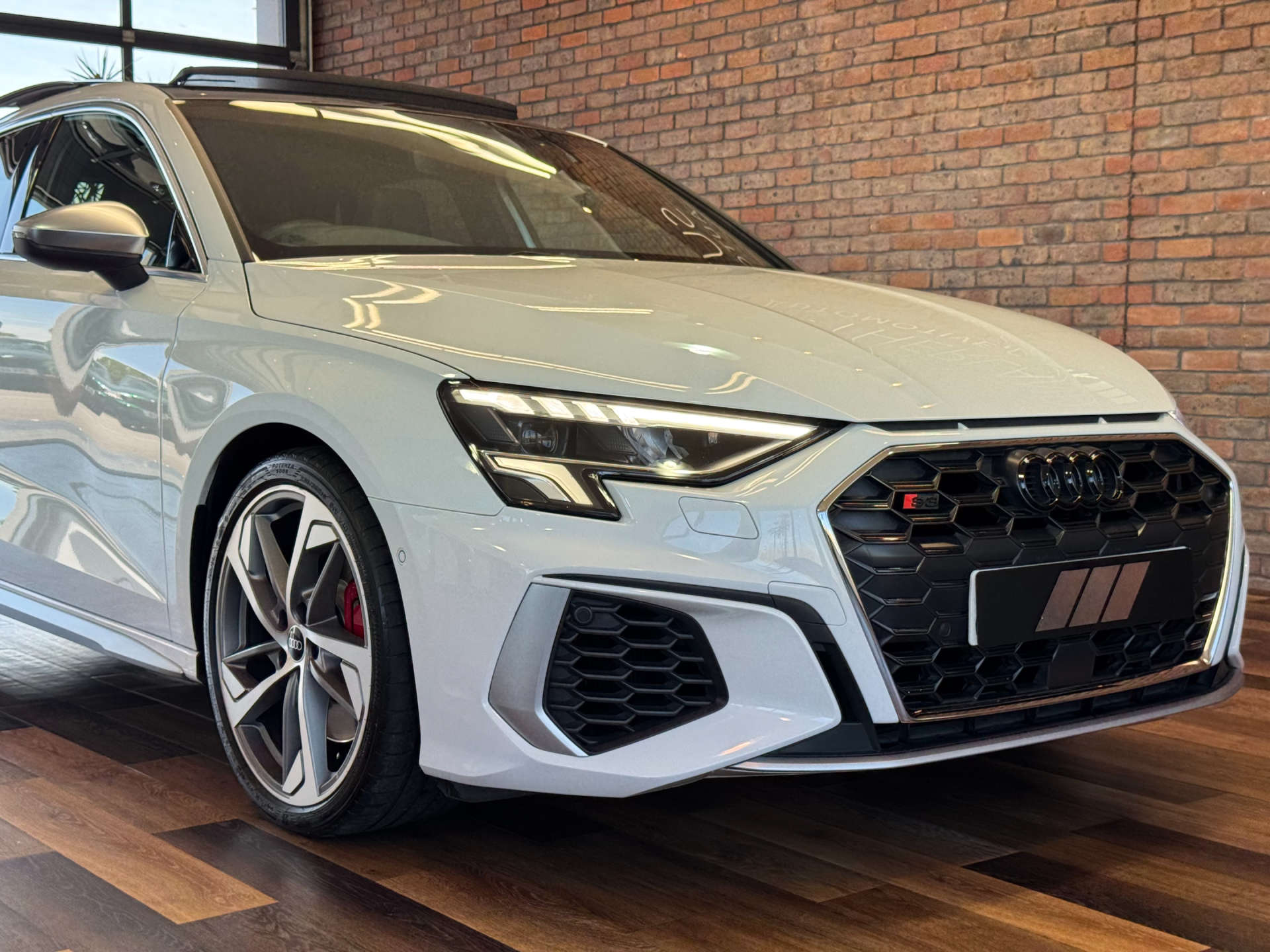 AUDI A3 2.0 S3 Sportback TFSI Quattro Semi-Auto 4WD 5dr #12