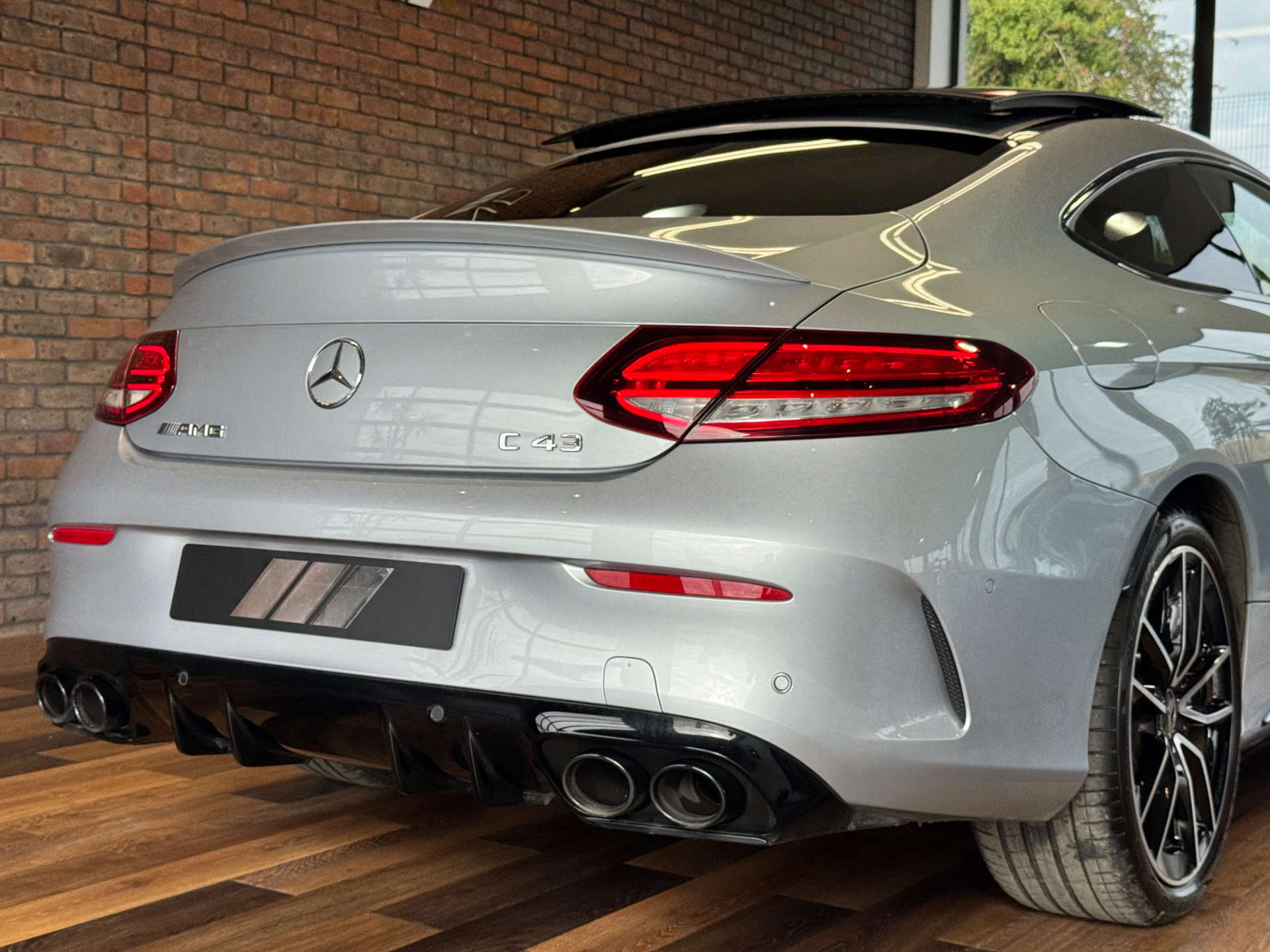 MERCEDES-BENZ C-CLASS 3.0 AMG C 43 Night Edition Premium+ 4Matic Auto 4WD 2dr #26