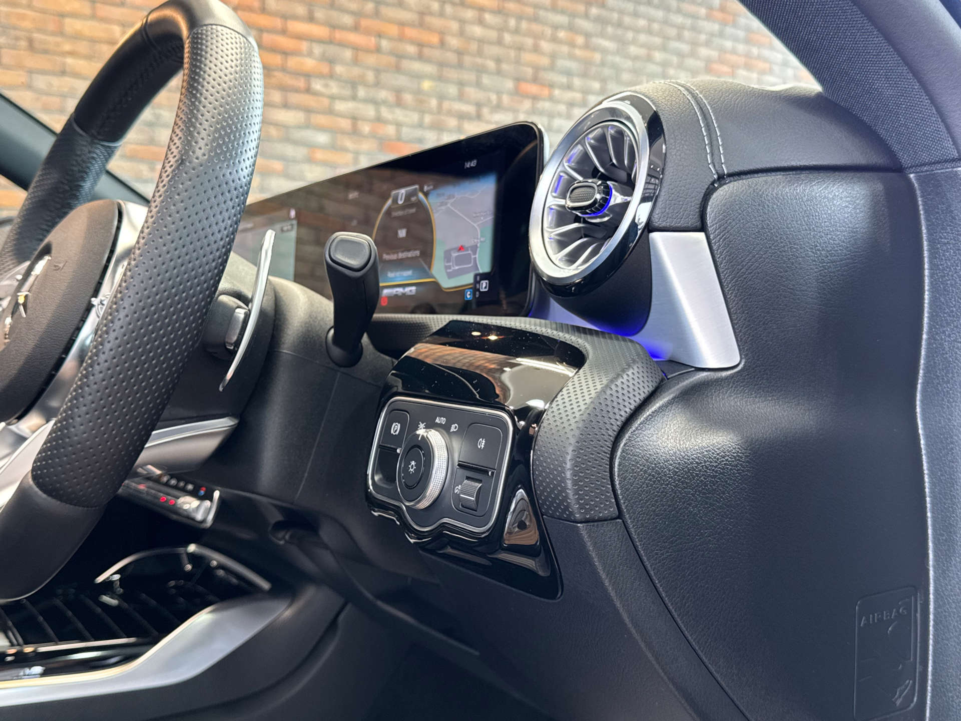 MERCEDES-BENZ A-CLASS 2.0 AMG A 35 Premium+ 4Matic Edition Auto 4WD 5dr #65