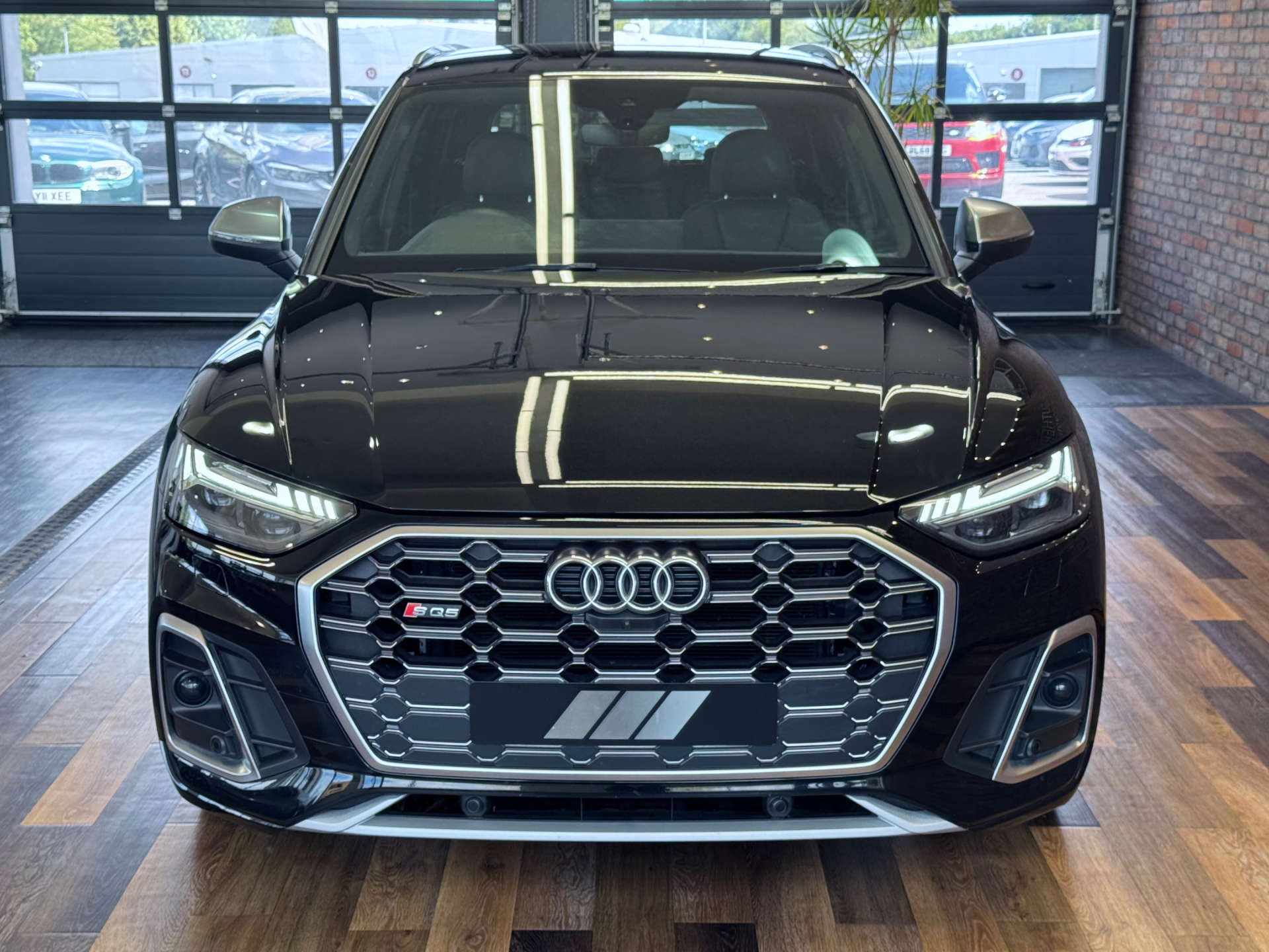 AUDI Q5 3.0 SQ5 TDI MHEV Quattro Auto 4WD 5dr #10