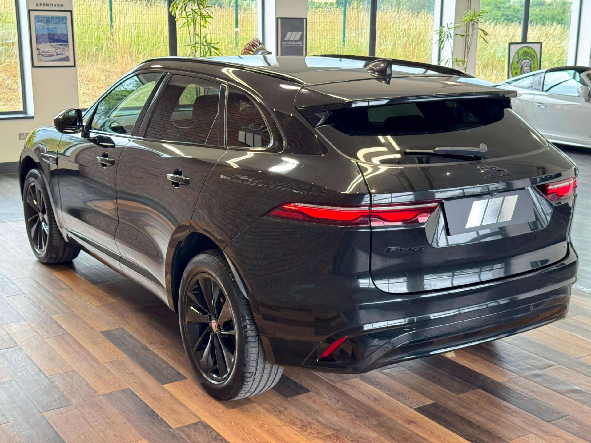 2022 Jaguar F-Pace thumbnail 7