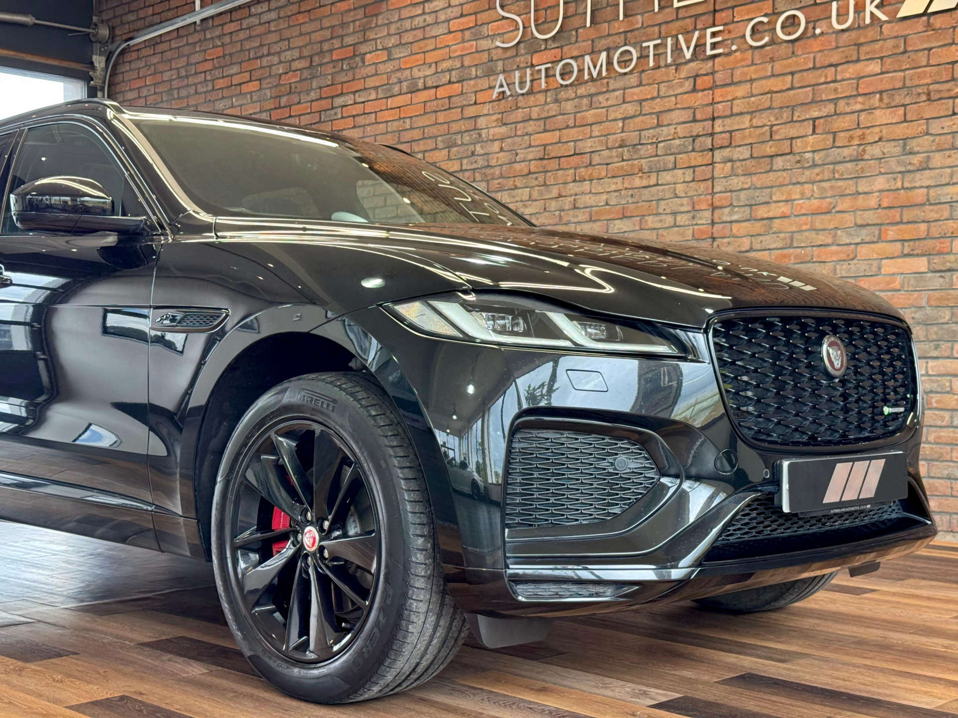 2022 Jaguar F-Pace thumbnail 9
