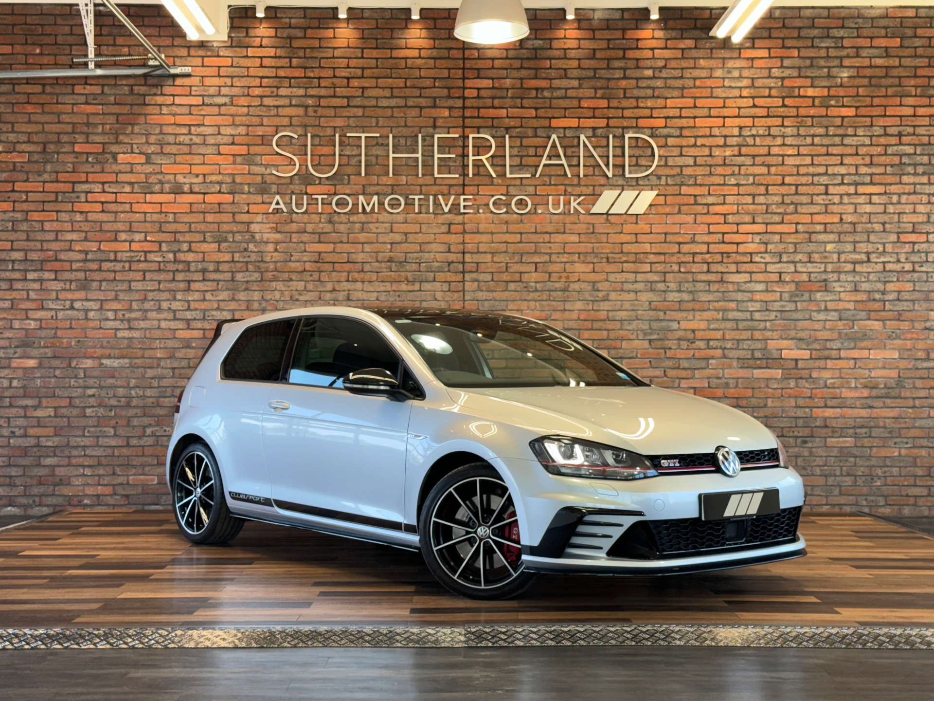 VOLKSWAGEN GOLF 2.0 Golf GTi Clubsport Edition 40 3dr #0