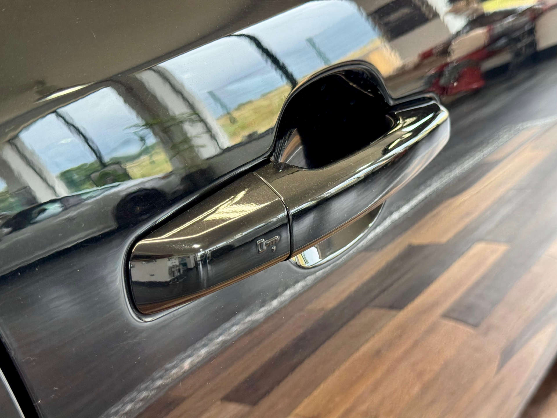 2022 Jaguar F-Pace thumbnail 16