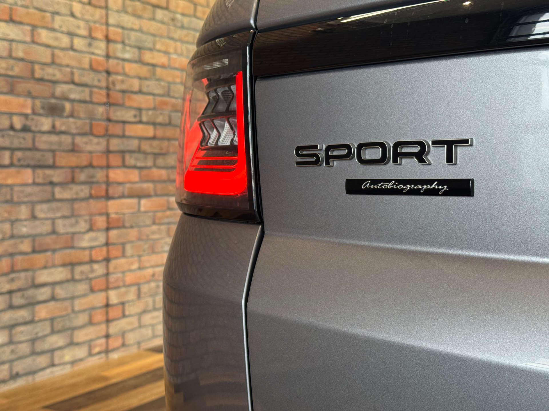 LAND ROVER RANGE ROVER SPORT 3.0 Range Rover Sport Autobiography Dynamic D MHEV Auto 4WD 5dr #24