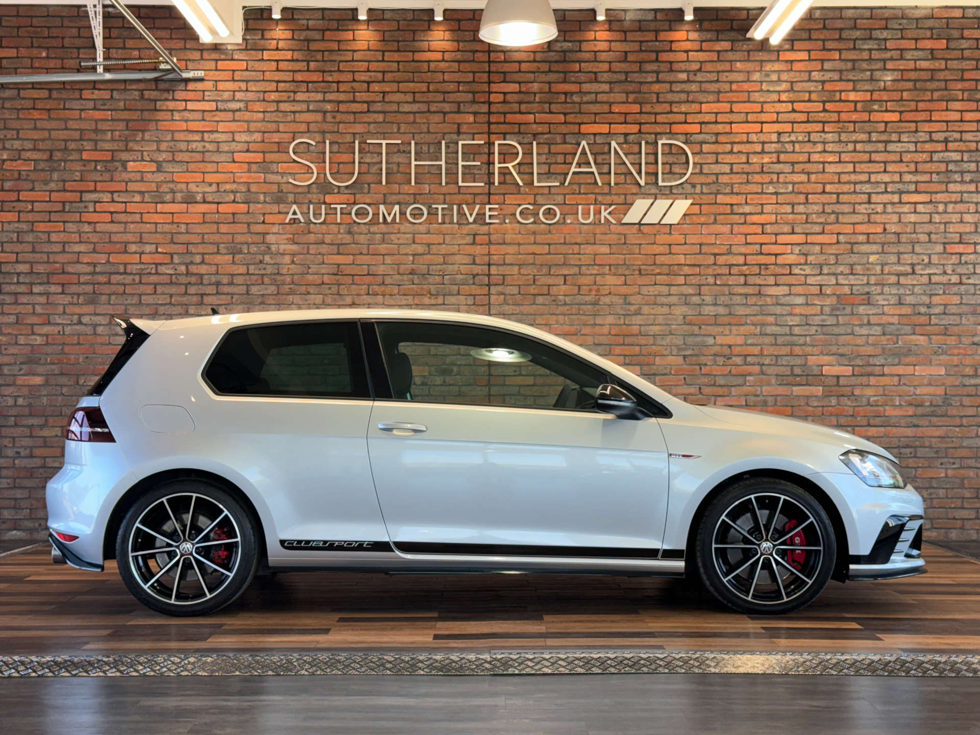 VOLKSWAGEN GOLF 2.0 Golf GTi Clubsport Edition 40 3dr #2