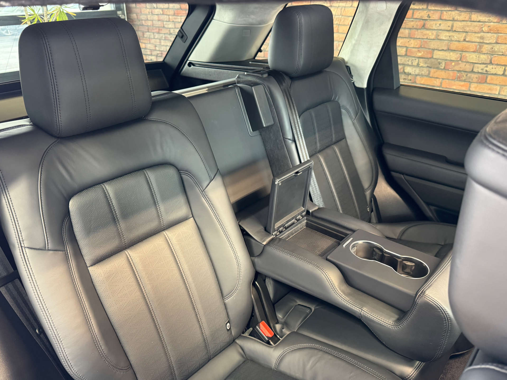 LAND ROVER RANGE ROVER SPORT 3.0 Range Rover Sport Autobiography Dynamic D MHEV Auto 4WD 5dr #33