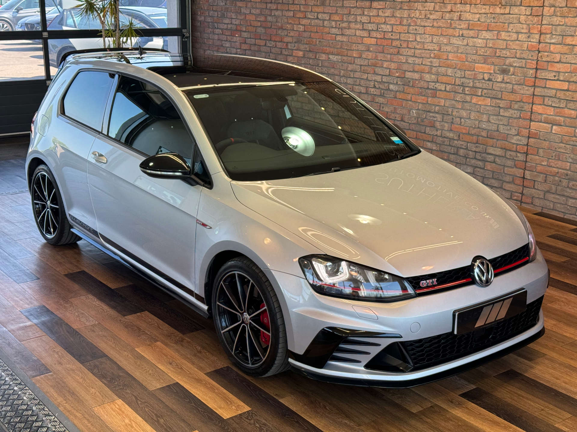 VOLKSWAGEN GOLF 2.0 Golf GTi Clubsport Edition 40 3dr #5