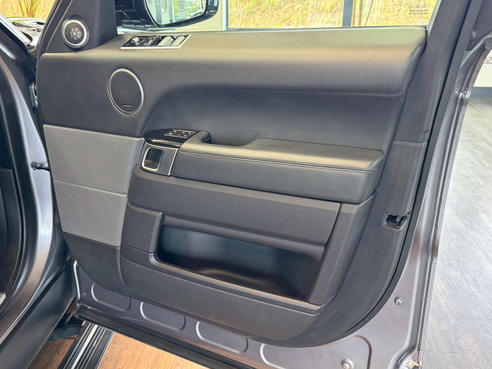 LAND ROVER RANGE ROVER SPORT 3.0 Range Rover Sport Autobiography Dynamic D MHEV Auto 4WD 5dr #38